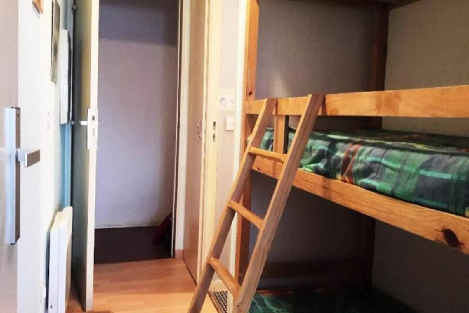 Résidence Les Camparolles-Image-tags.