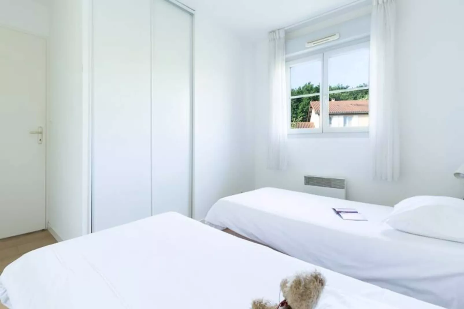 Appart'hôtel Garden & City Lyon - Lissieu 3*-Image-tags.