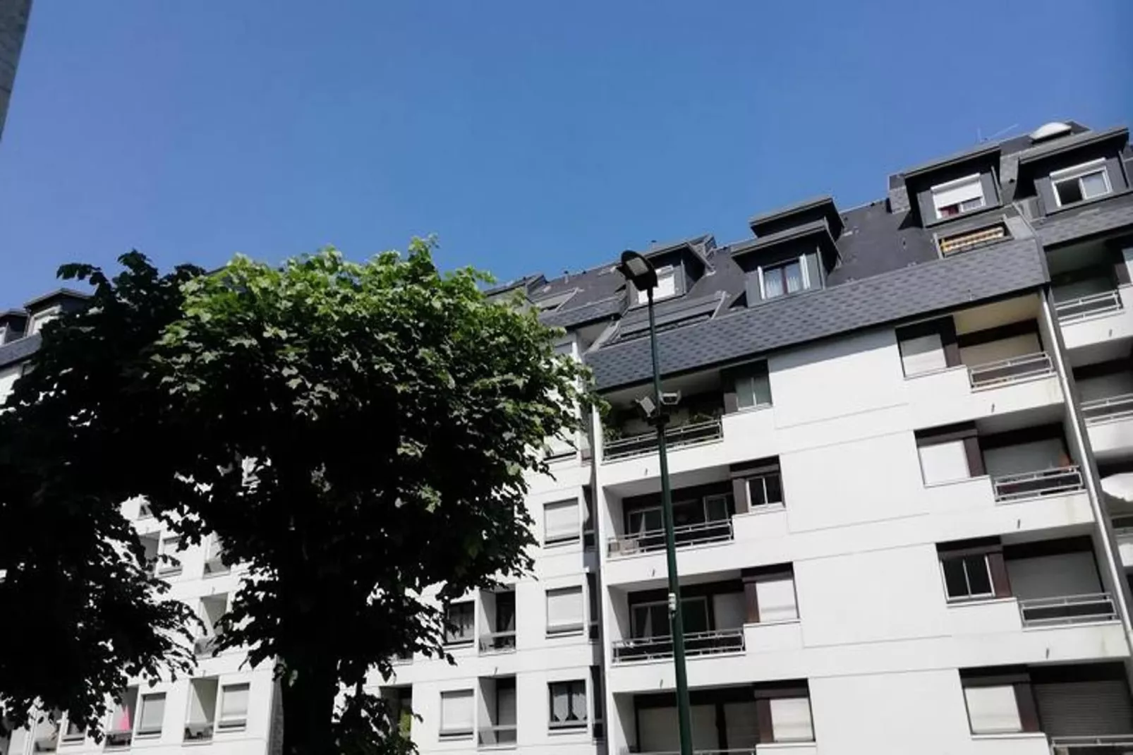 Résidence Le Chateau Durieux 1-Buitenkant zomer