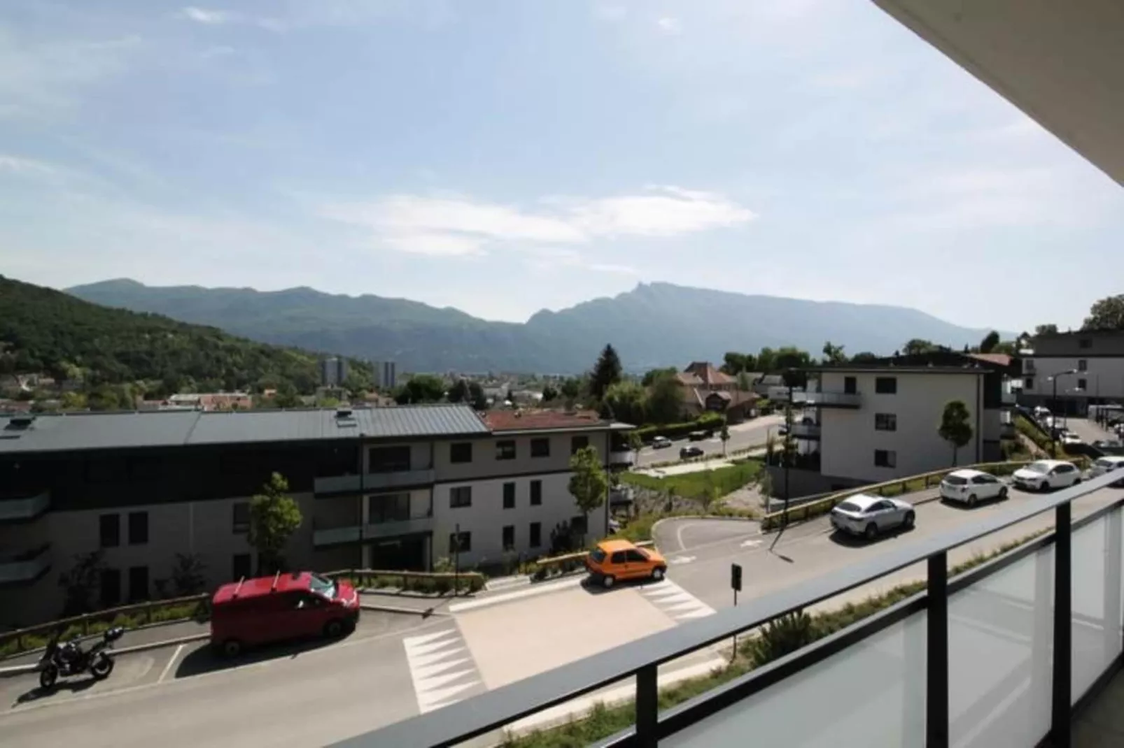 Confortable T3 Avec Terrasse Et Garage !-Terrasbalkon