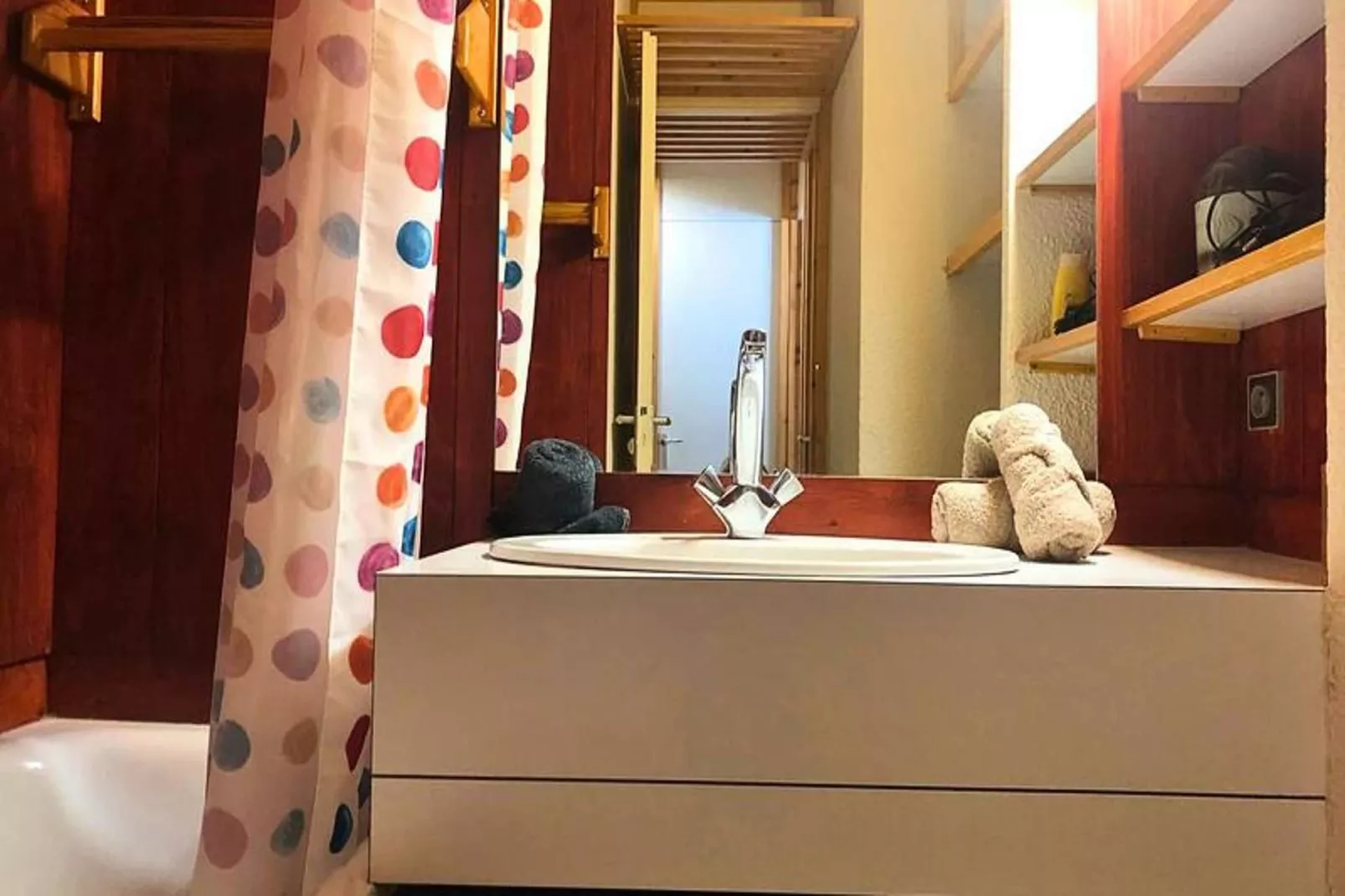 Résidence Roche Combe-Badkamer