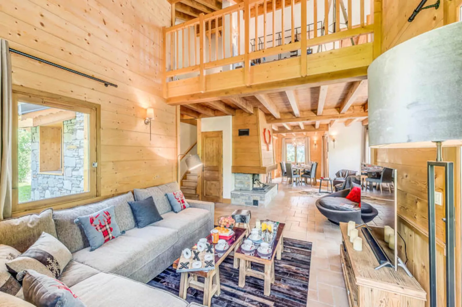 Chalet Alideale-Image-tags.