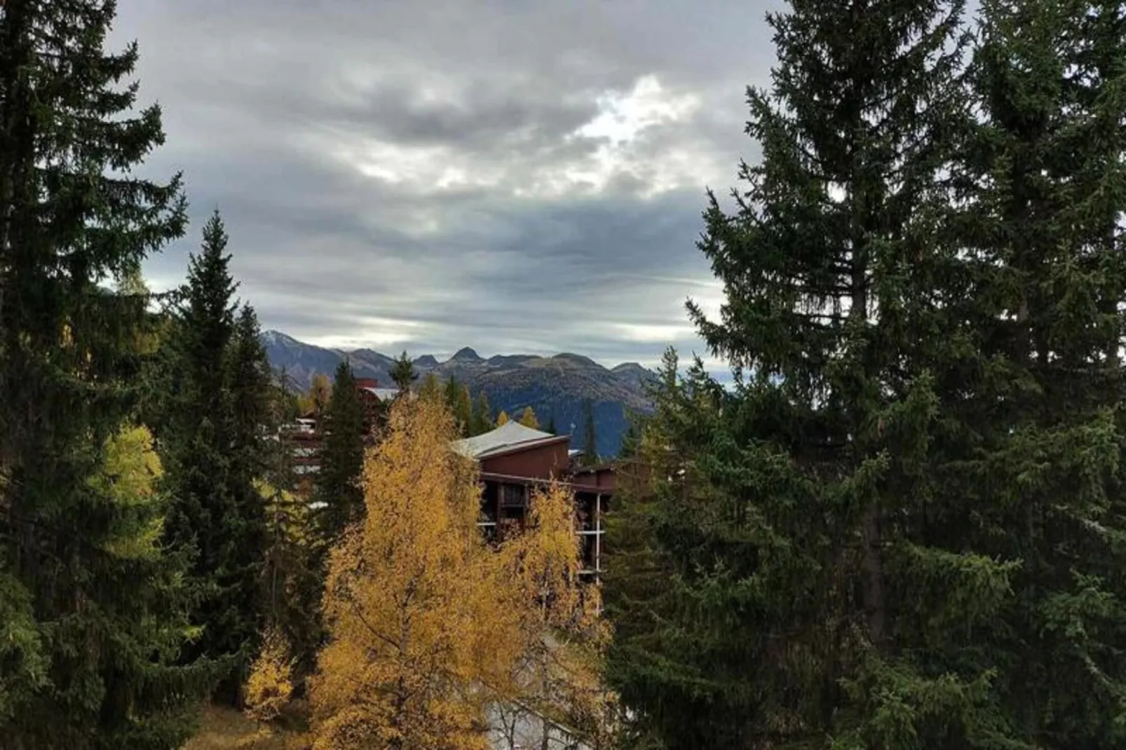 Résidence Archeboc-Buitenkant zomer