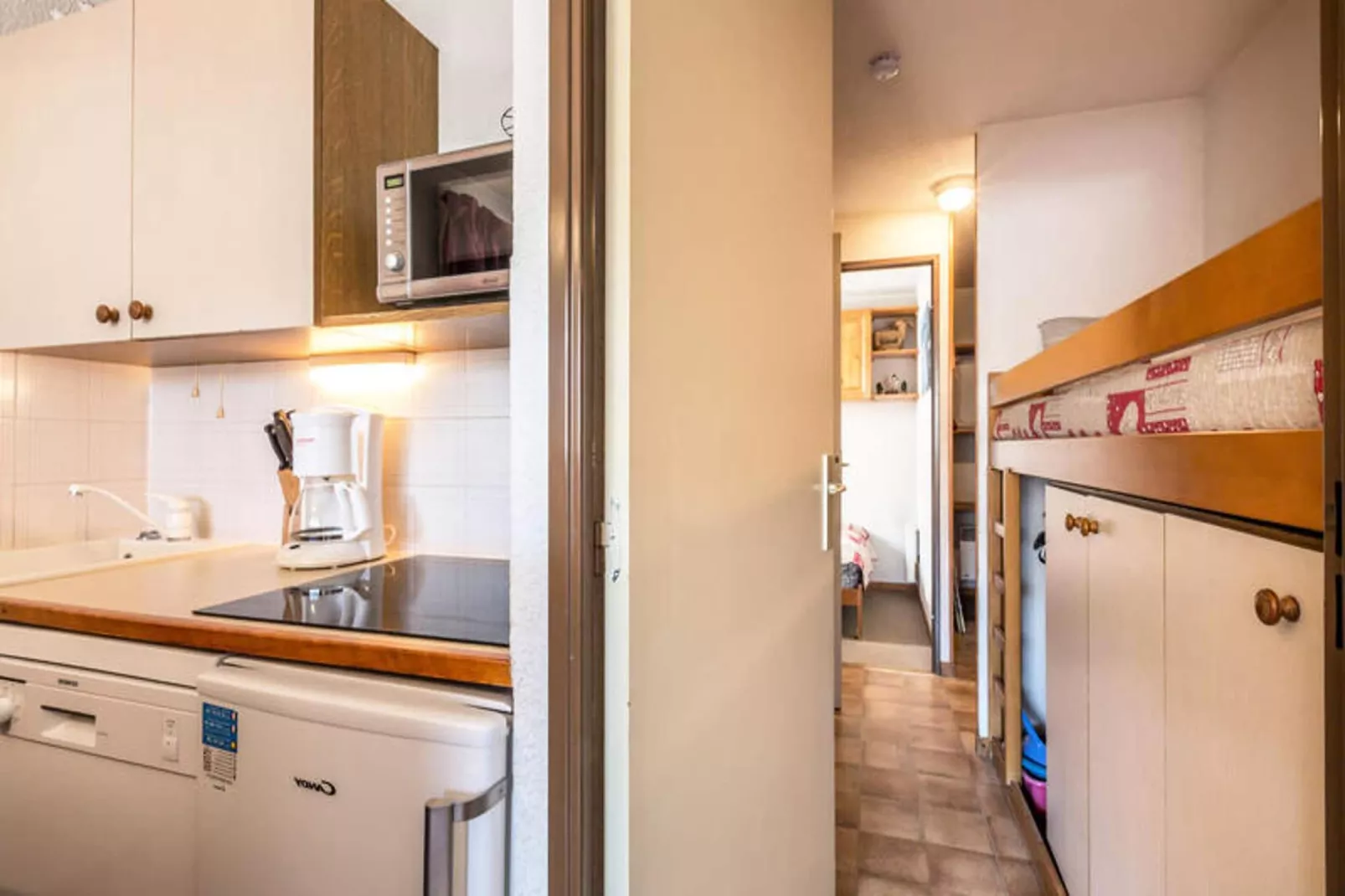 Résidence Biblos-Keuken