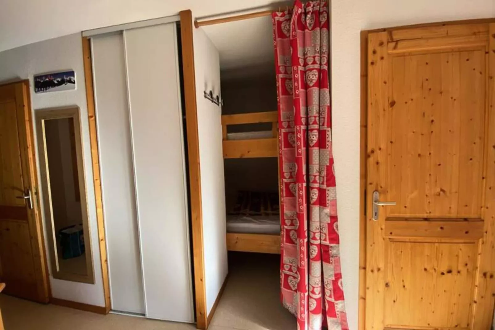 Résidence Gelinotte-Buitenkant zomer