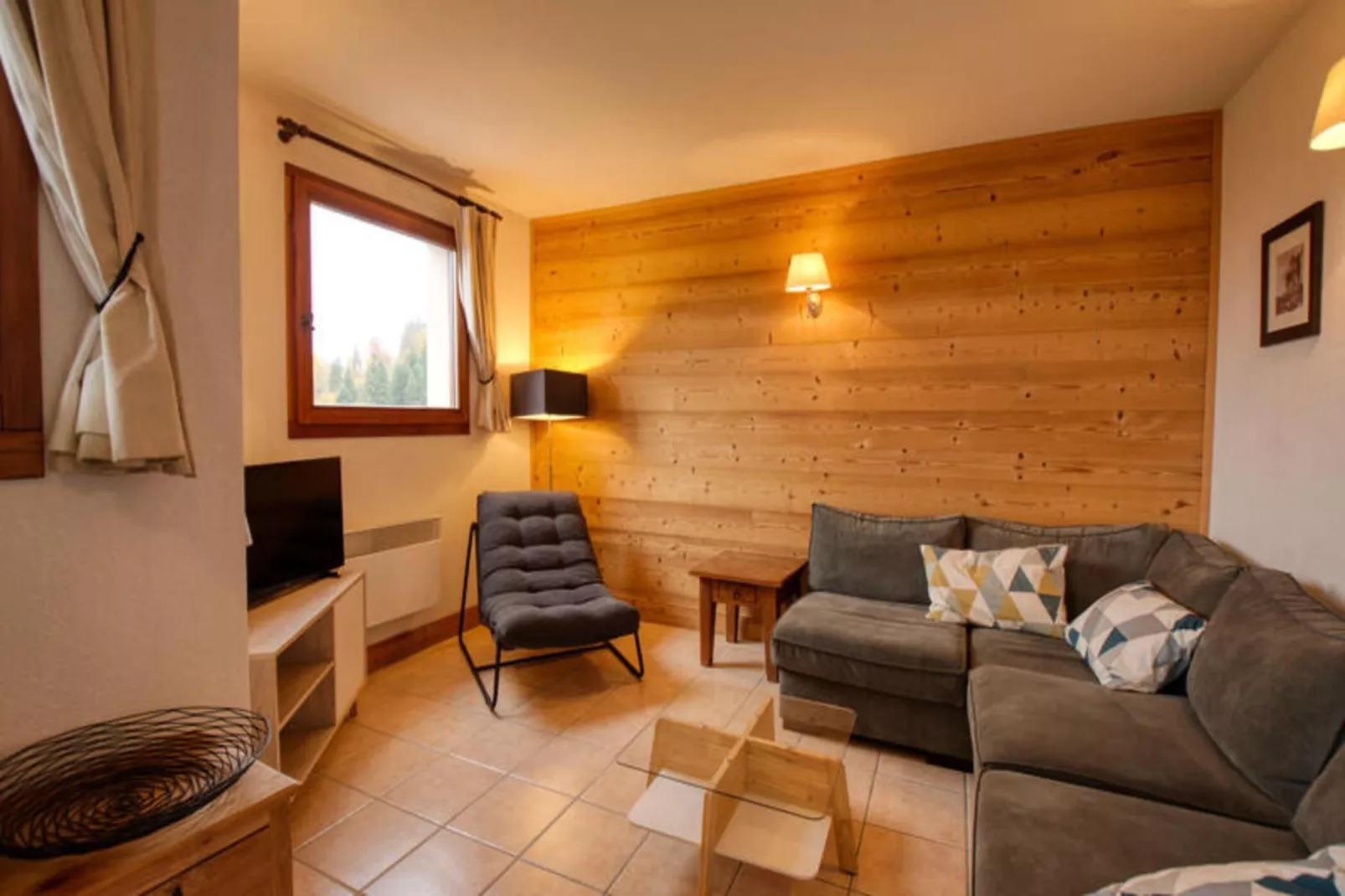 Résidence Jardin Alpin Bat B-Buitenkant zomer