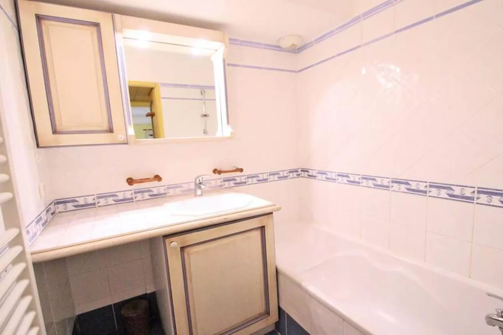 Résidence Port Marine-Badkamer