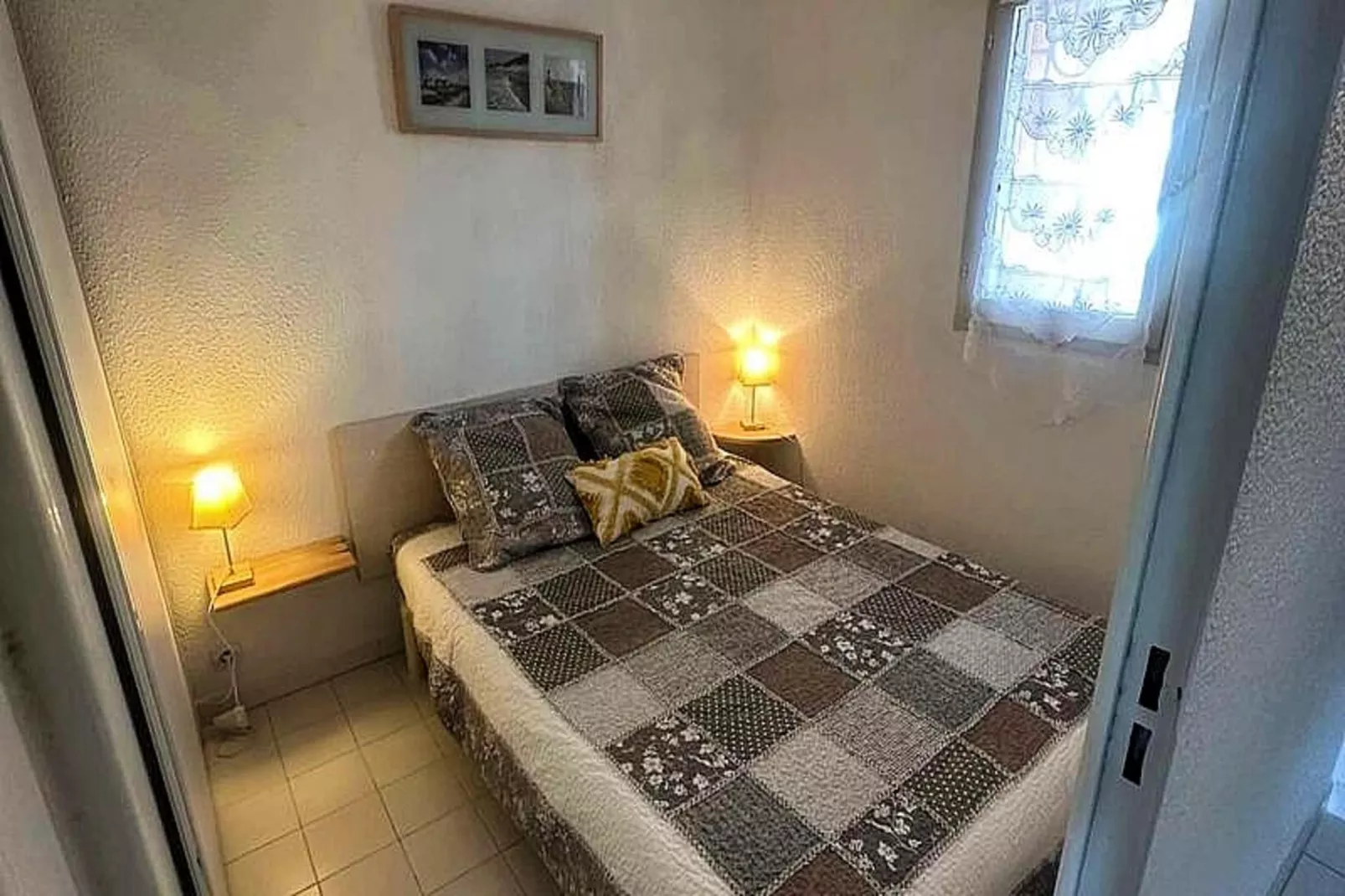 Résidence Morieres B-Slaapkamer