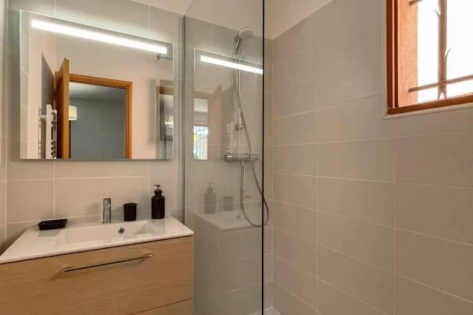 Villa Familiale 11 Pers Avec Vue Unique Sur La Mer-Image-tags.