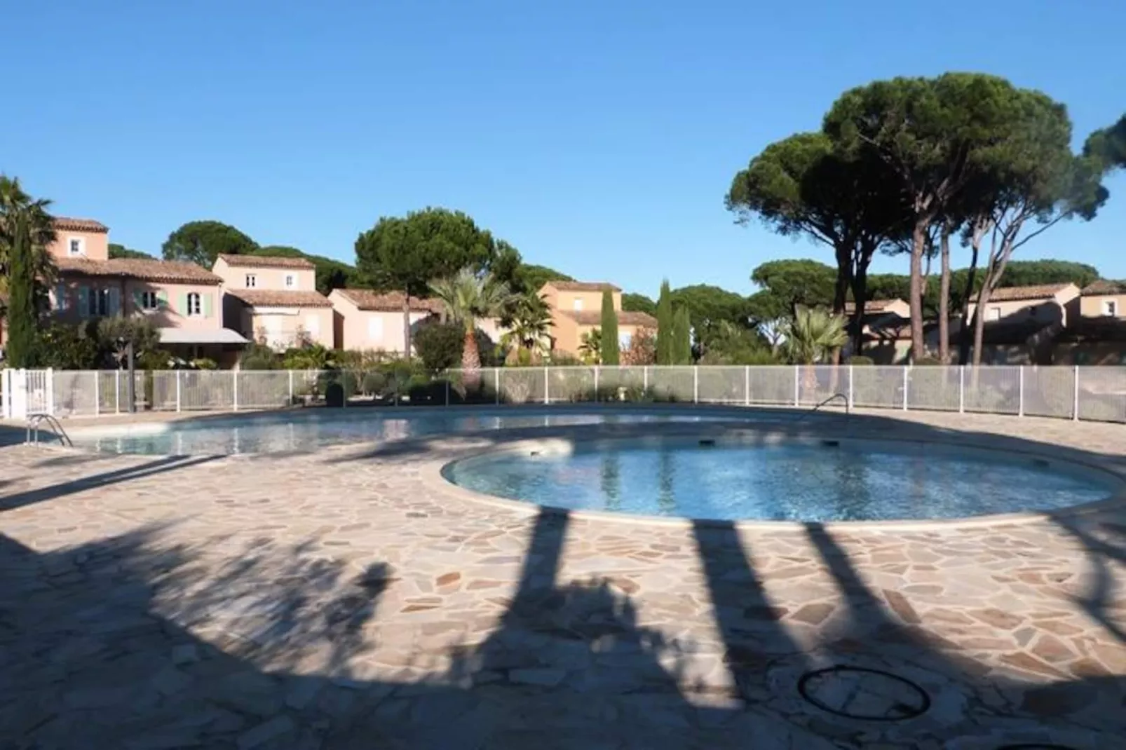 Résidence Les Parcs De Gassin-Image-tags.