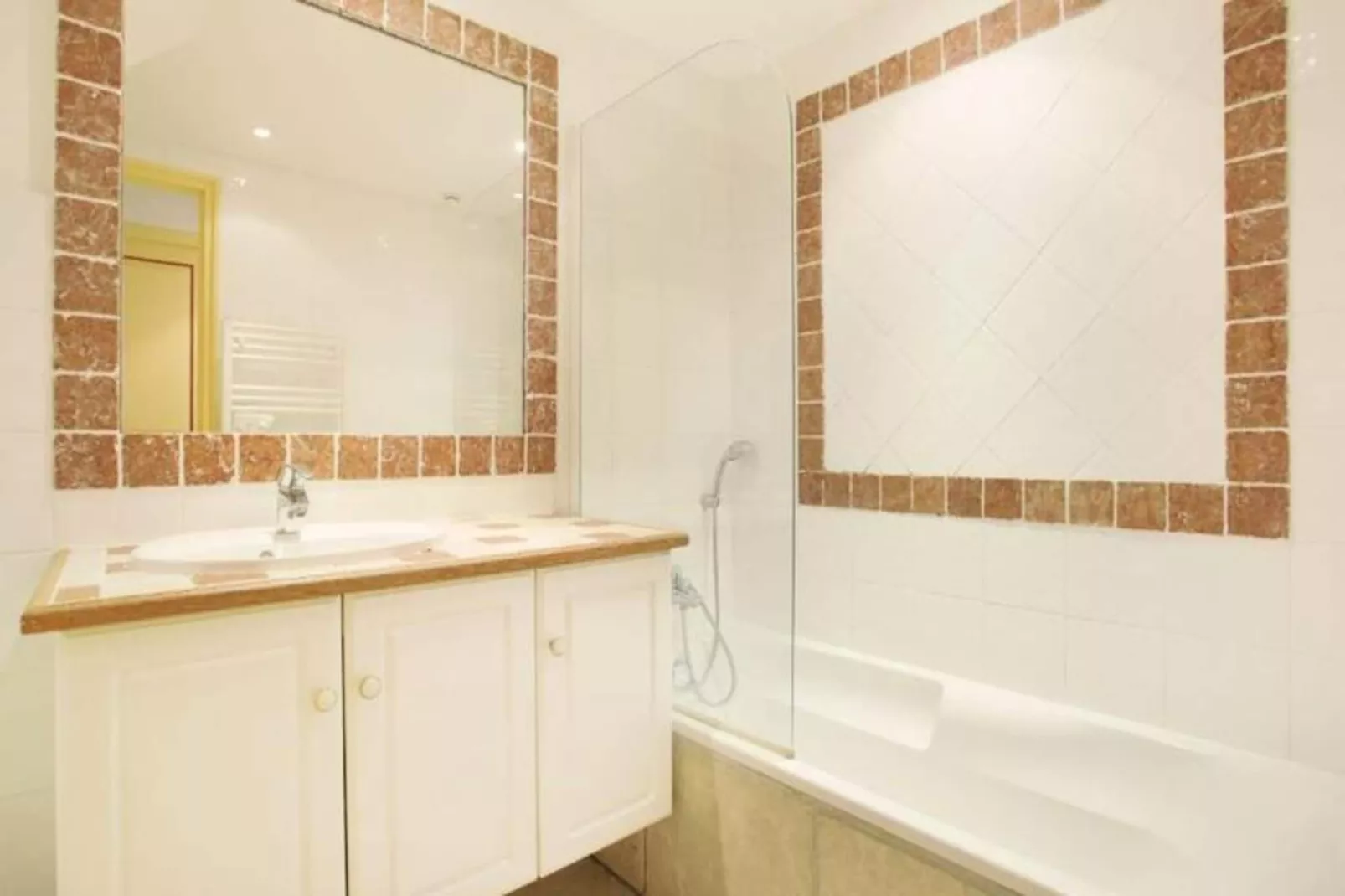 Résidence Prestige Odalys La Bastide des Chênes-Image-tags.