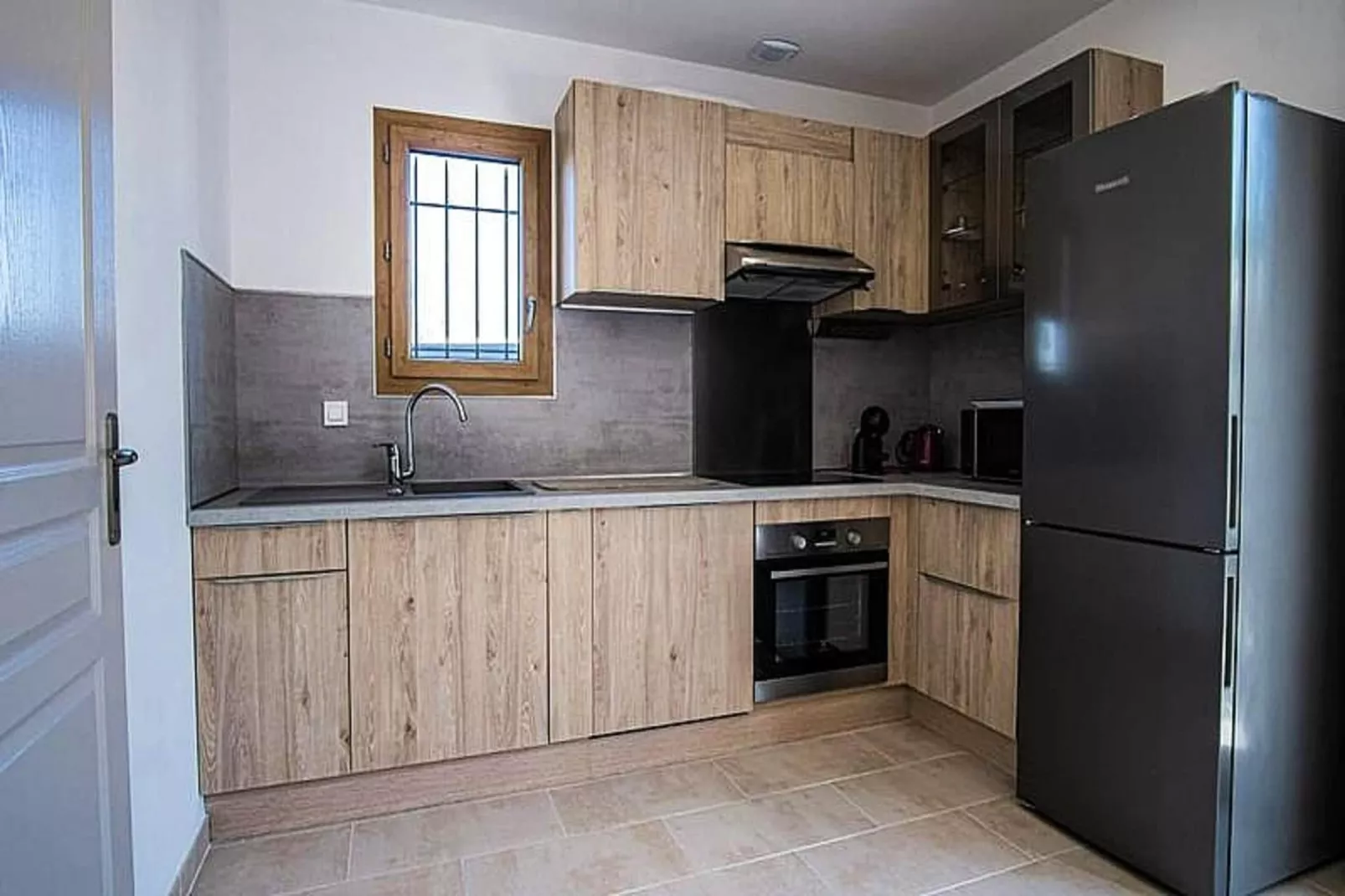 Maison Avec Jardin Proche Du Centre-ville Isle-sur-la-sorgue-Slaapkamer