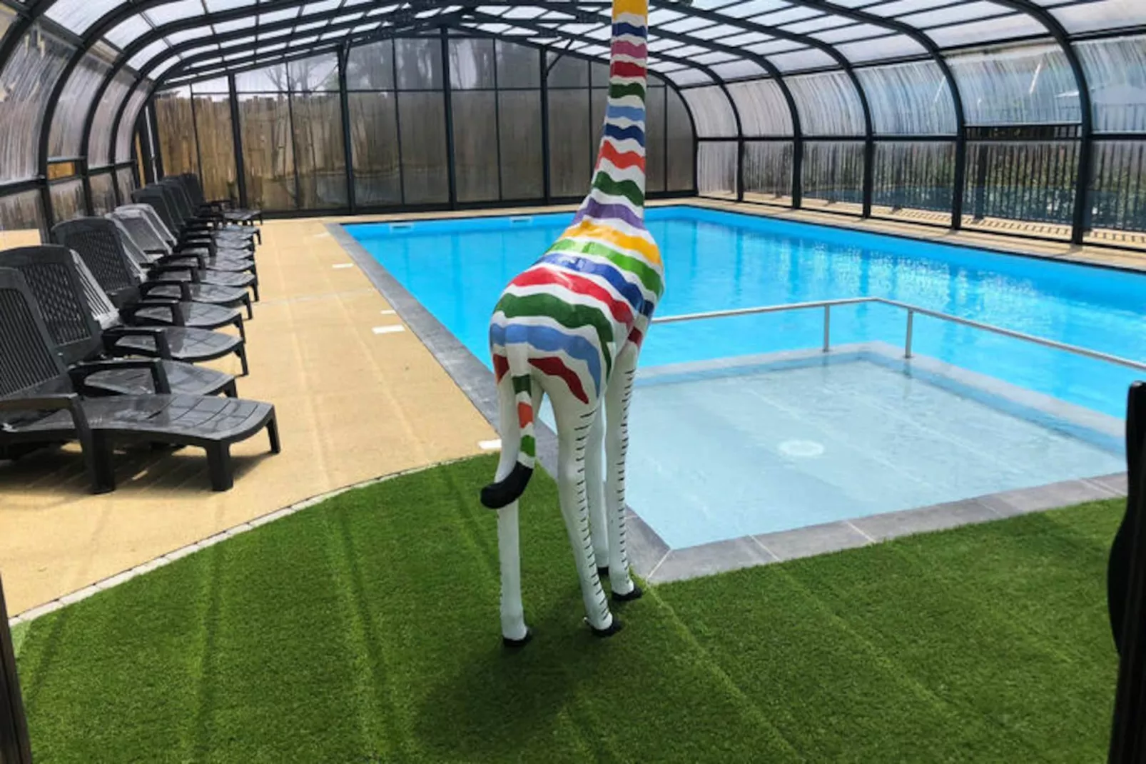 Mobil Home - Bungalow - Cottage à Saint-Hilaire-de-Riez-Image-tags.