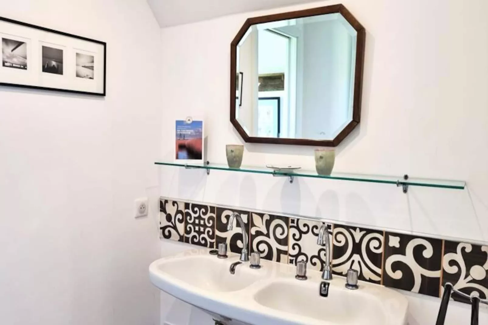 🍎 La Bergeronnette - Domaine D'apreval - Campagne-Image-tags.