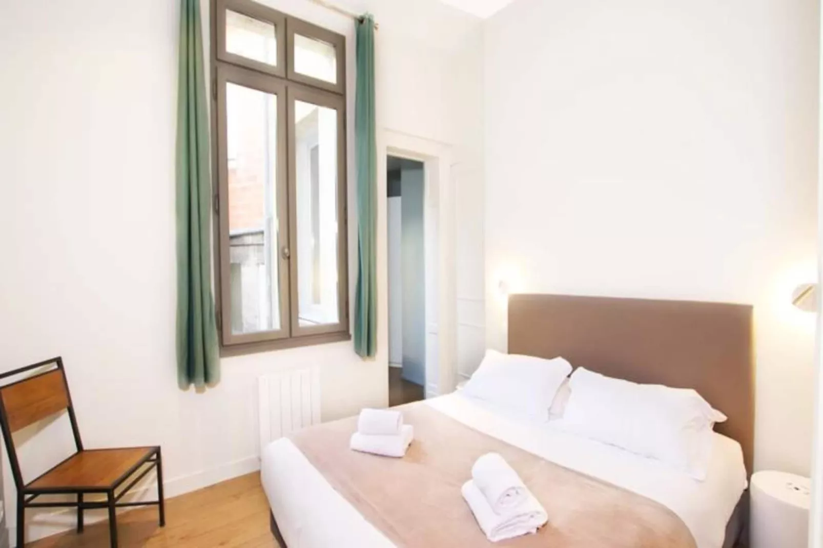 Magnifique Et Lumineux T3 De Charme Aux Quinconces Id&eacute;al Pour 4 Personnes-Sfeer