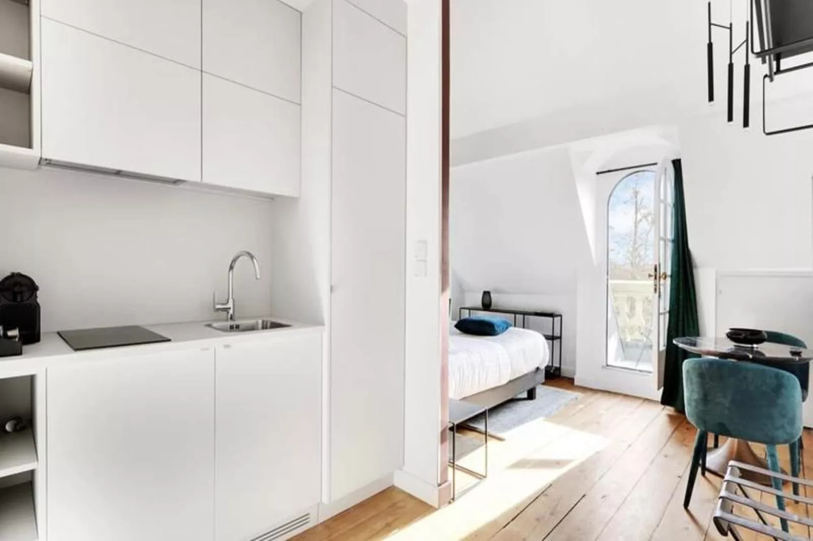 Maison Labruy&egrave;re - Suite Cosy Jardin-Buitenkant zomer