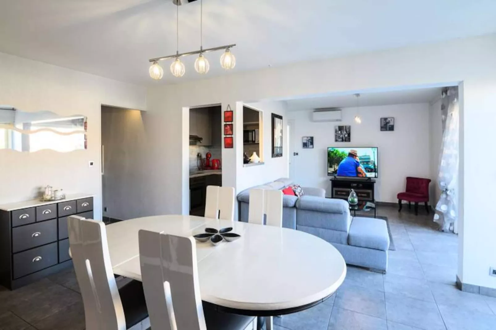 Résidence Les Marines Du Port-Image-tags.