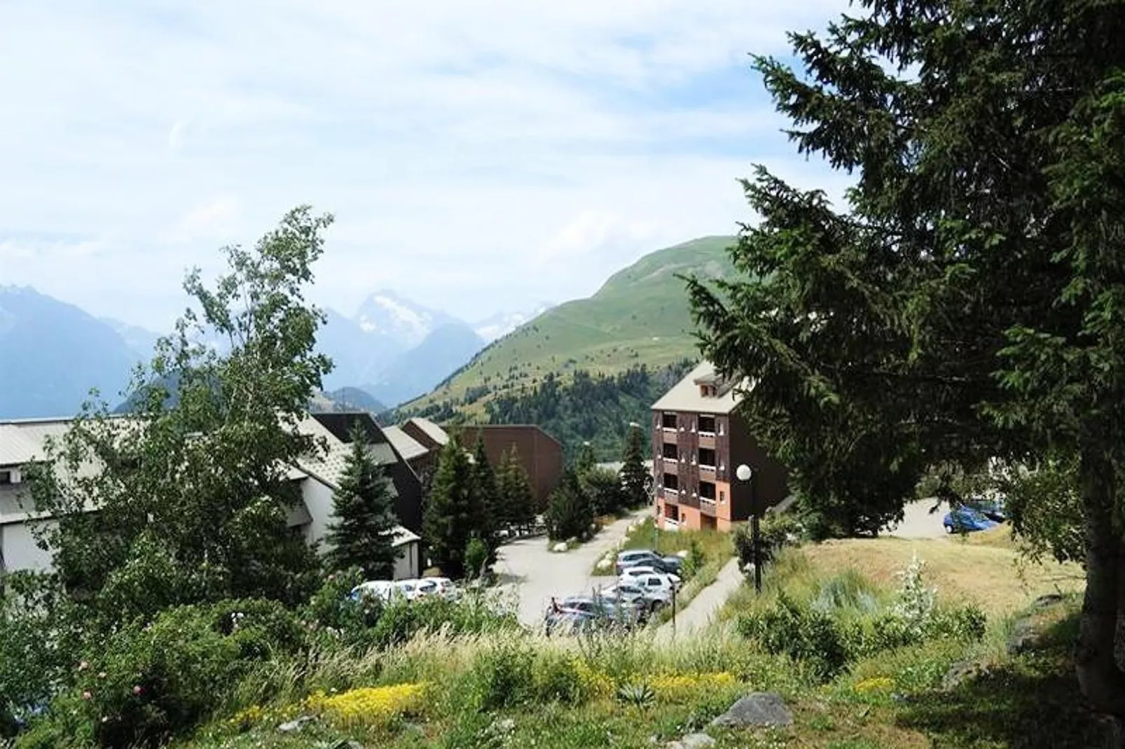Résidence Grand Sud-Uitzicht zomer