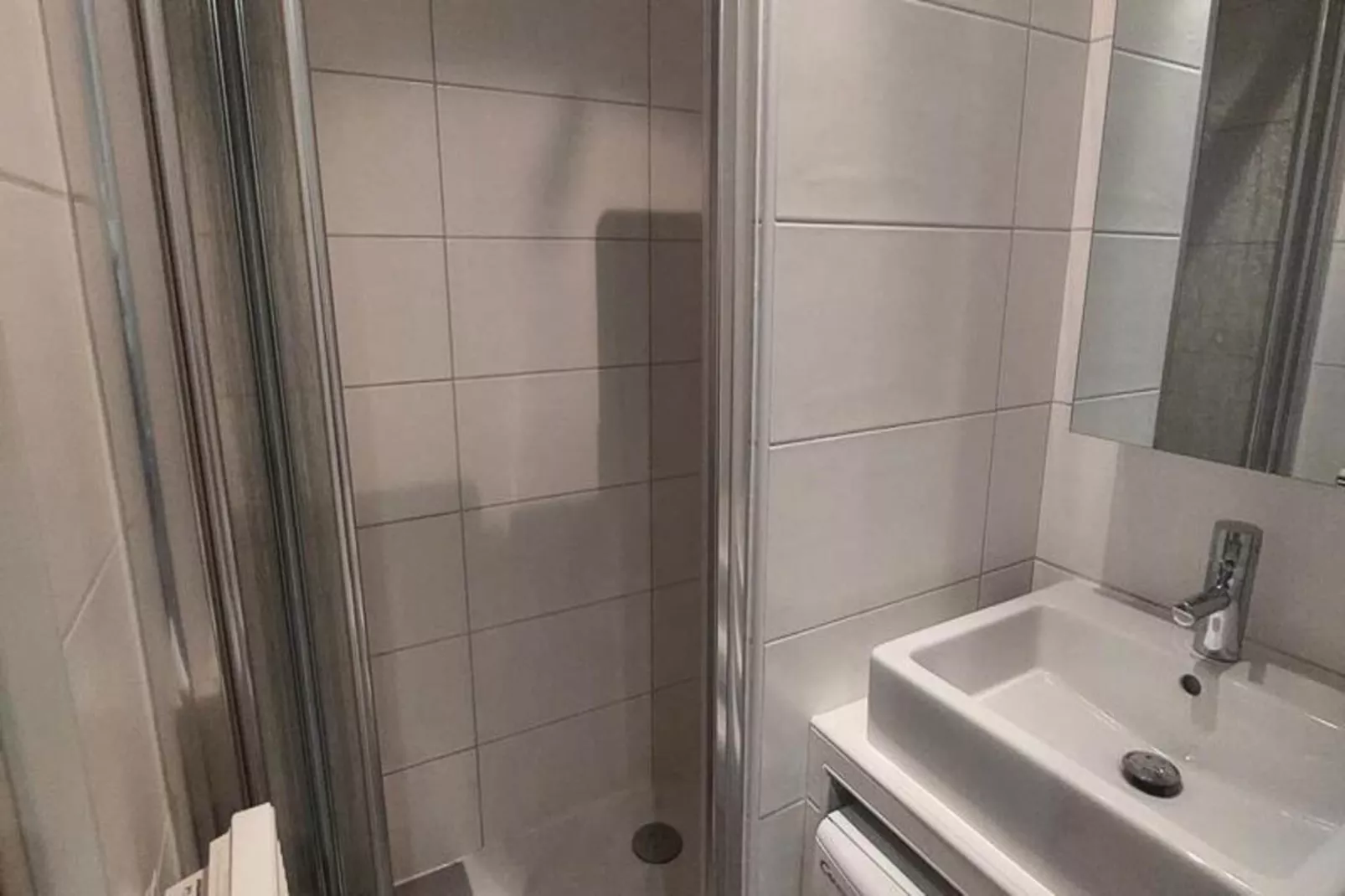 Résidence Alberges A-Badkamer