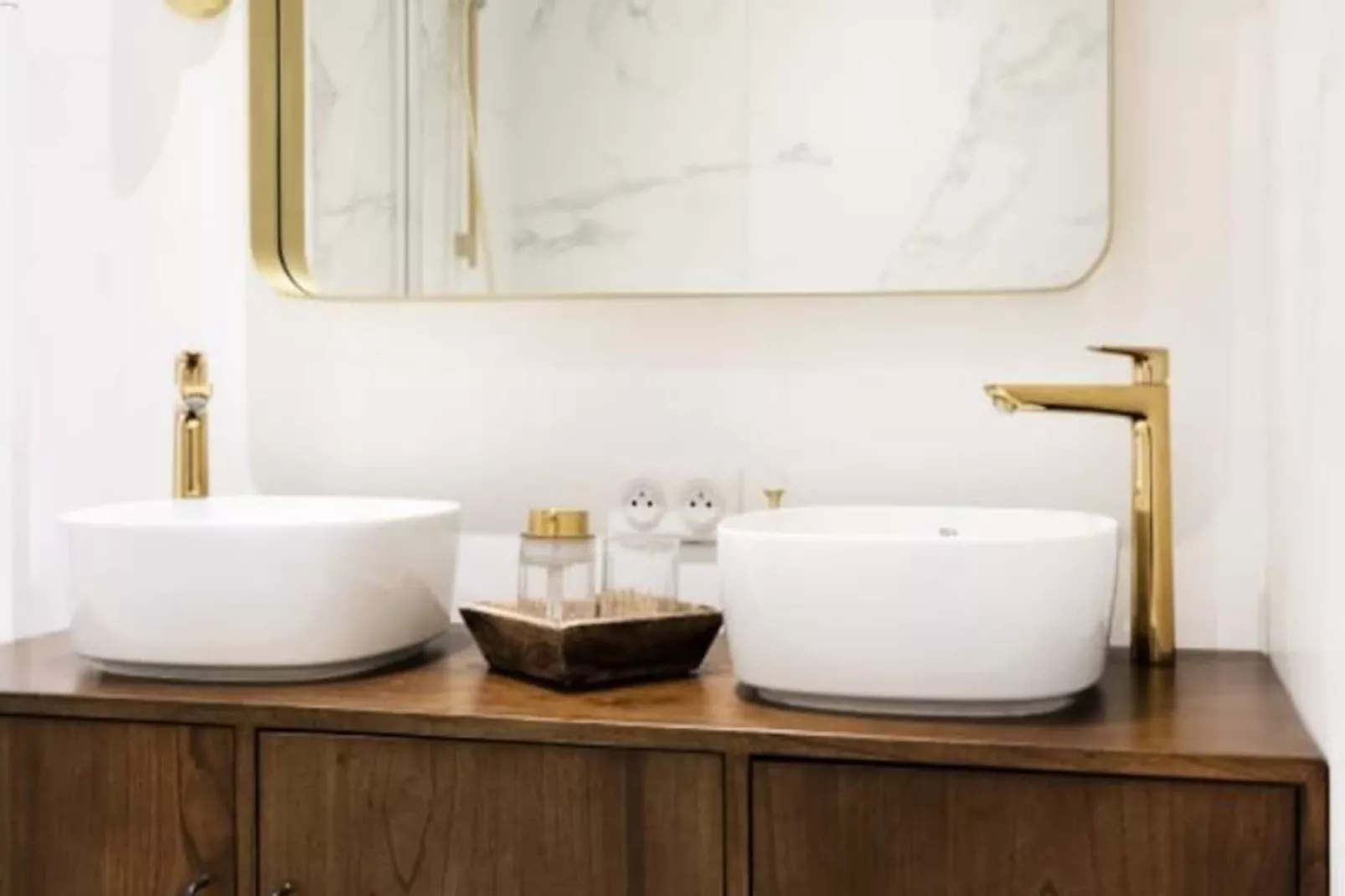 Le Joli Coeur-Image-tags.