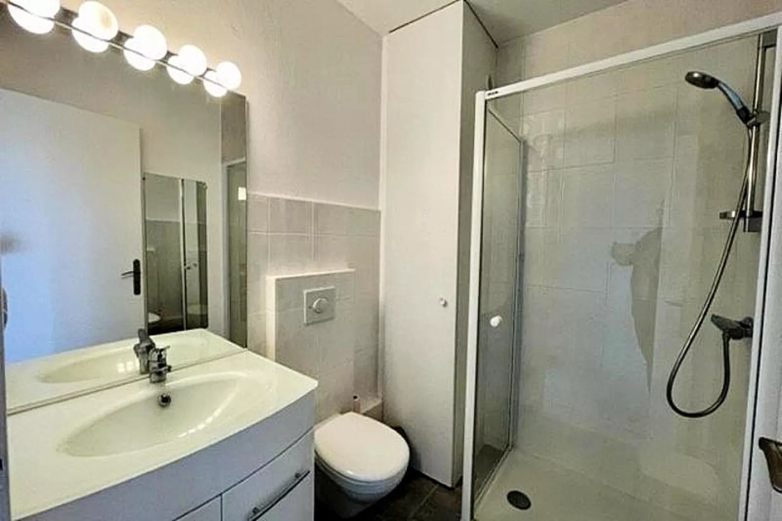 Résidence Adal D'arvor-Badkamer