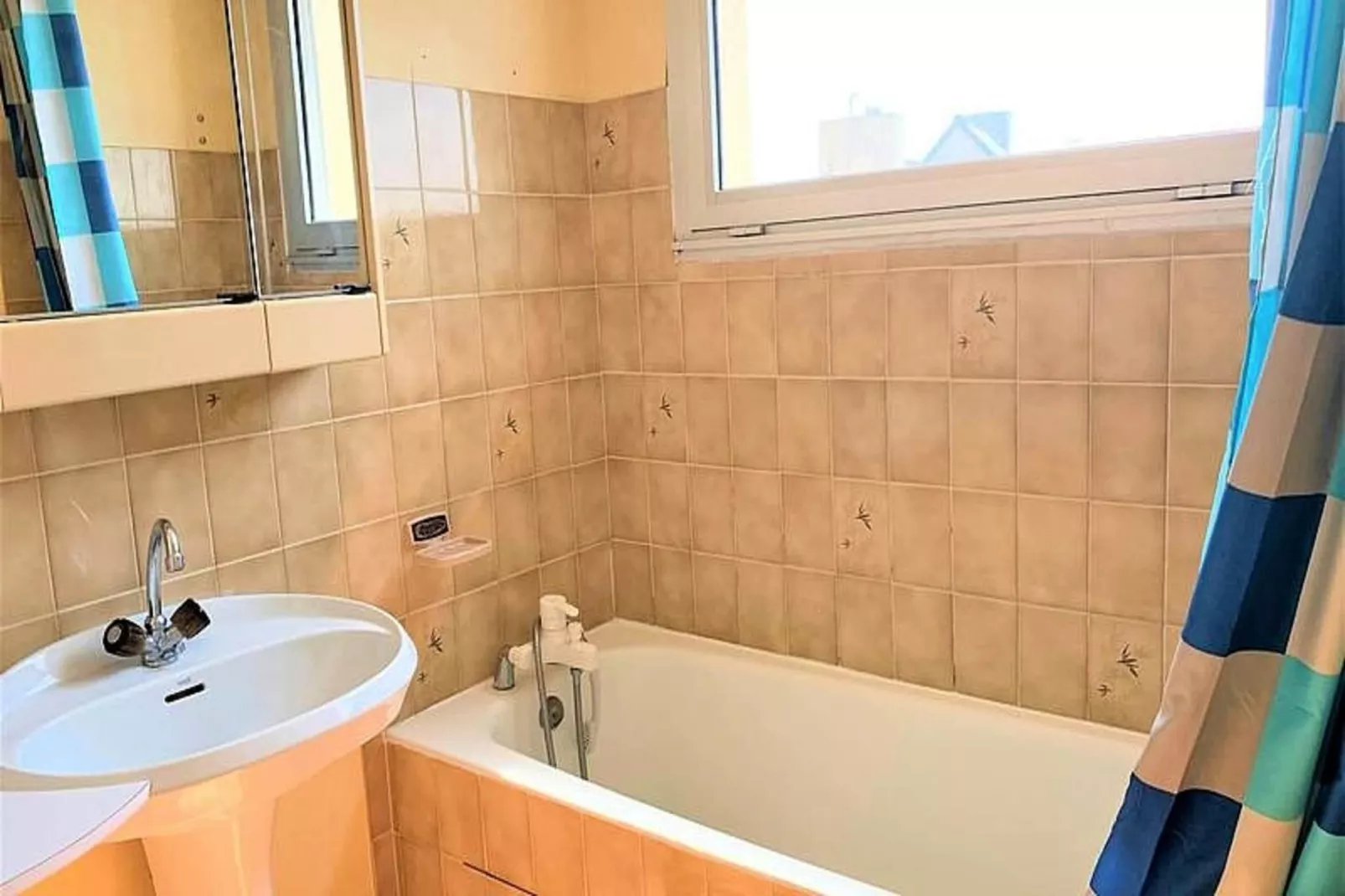 Résidence Les Birvideaux-Badkamer