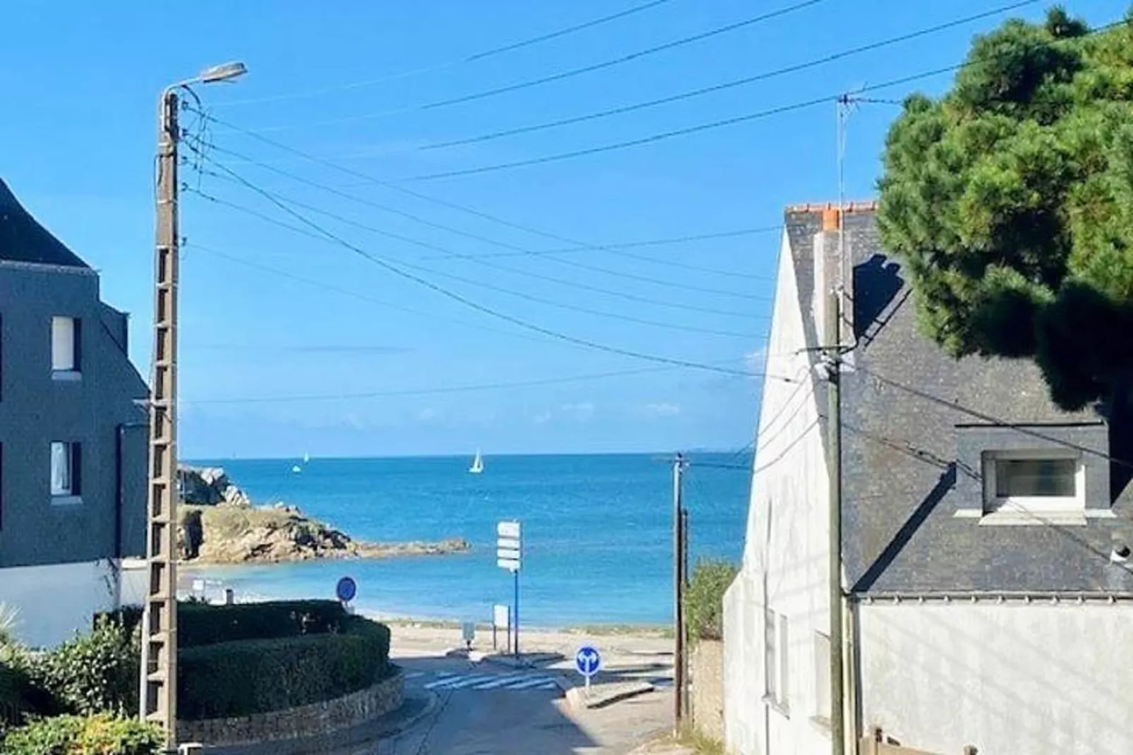 Residence Plaisance-Uitzicht zomer