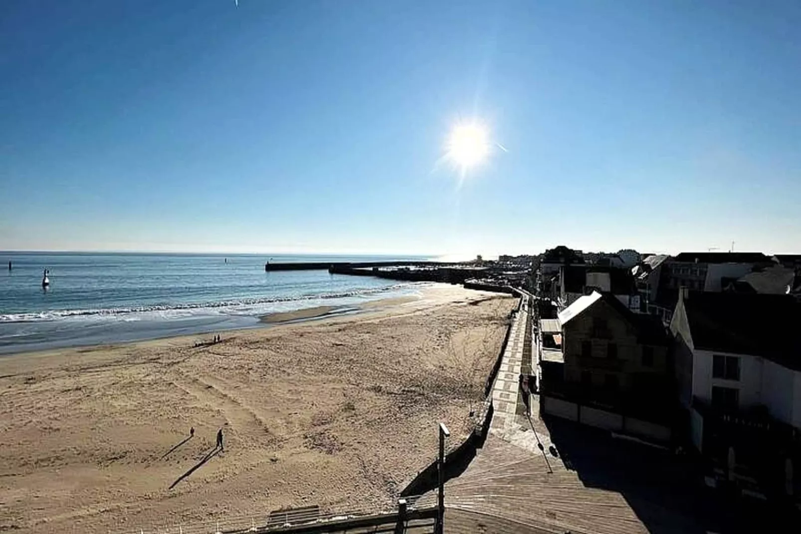 Résidence Dauphins-Uitzicht zomer