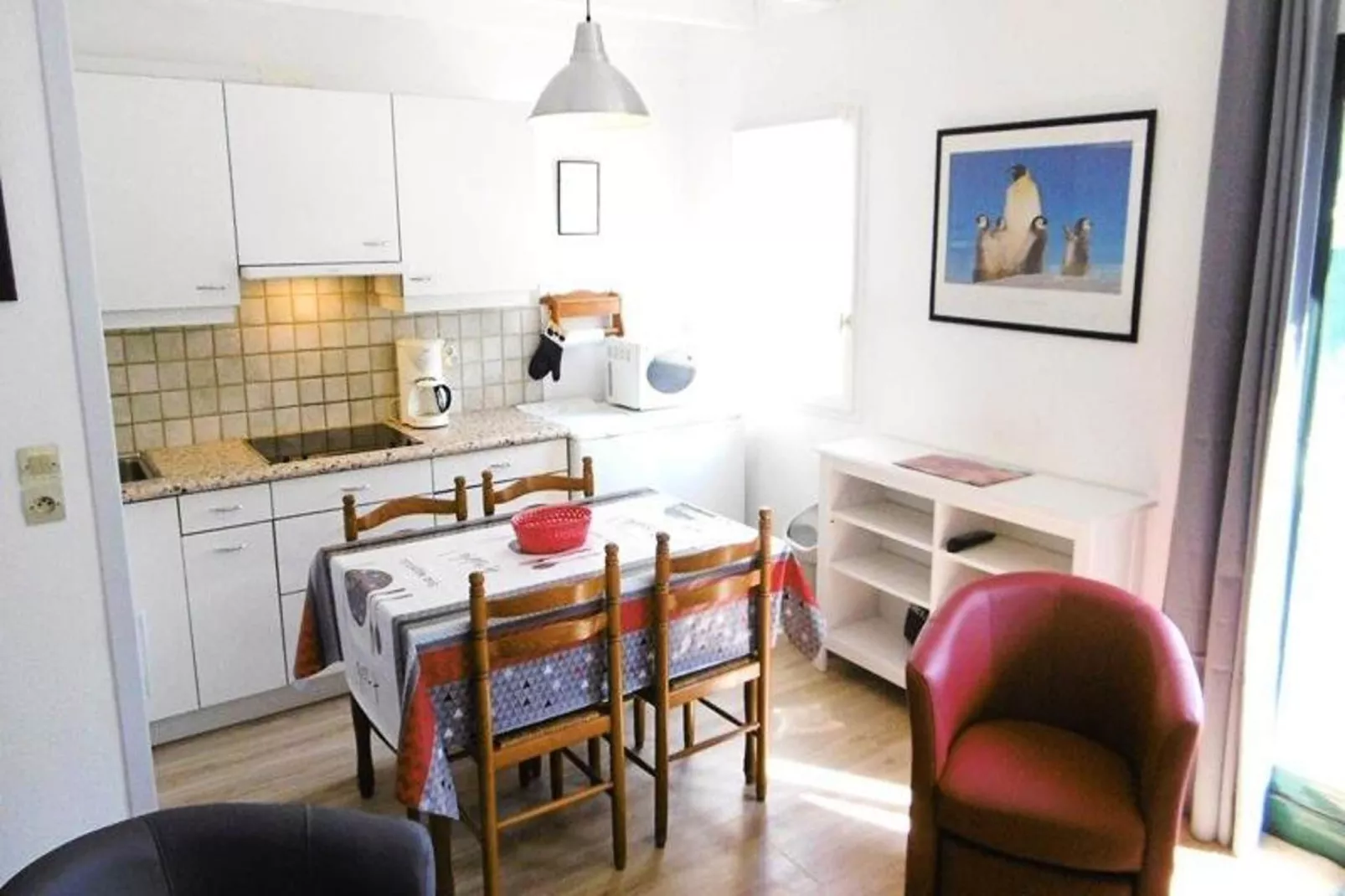 Résidence Duguay Trouin-Eetkamer