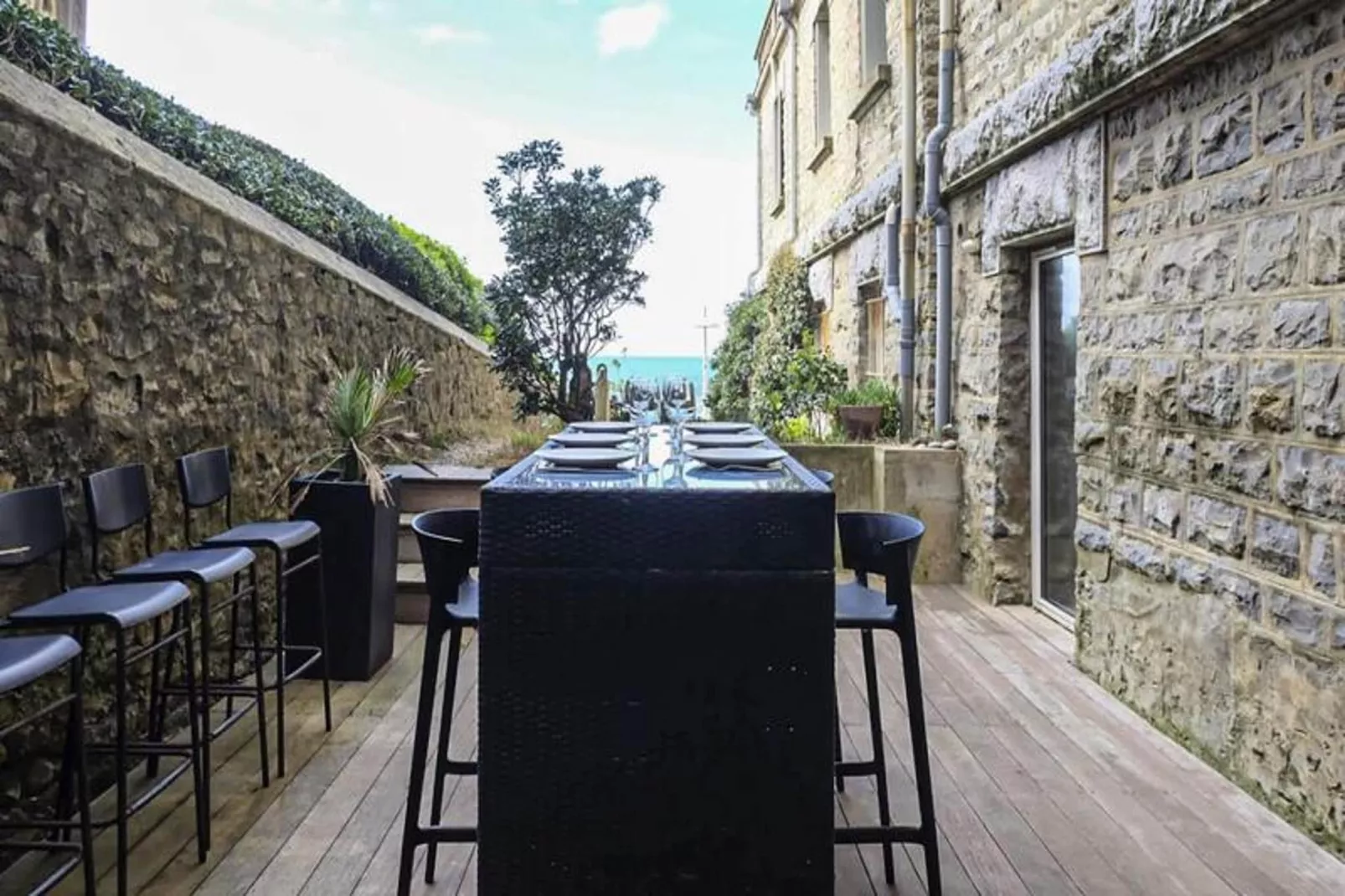 Magnifique T3 Tout Confort Avec Terrasse, Parking Et Vue Oc&eacute;an Pour 5-Eetkamer