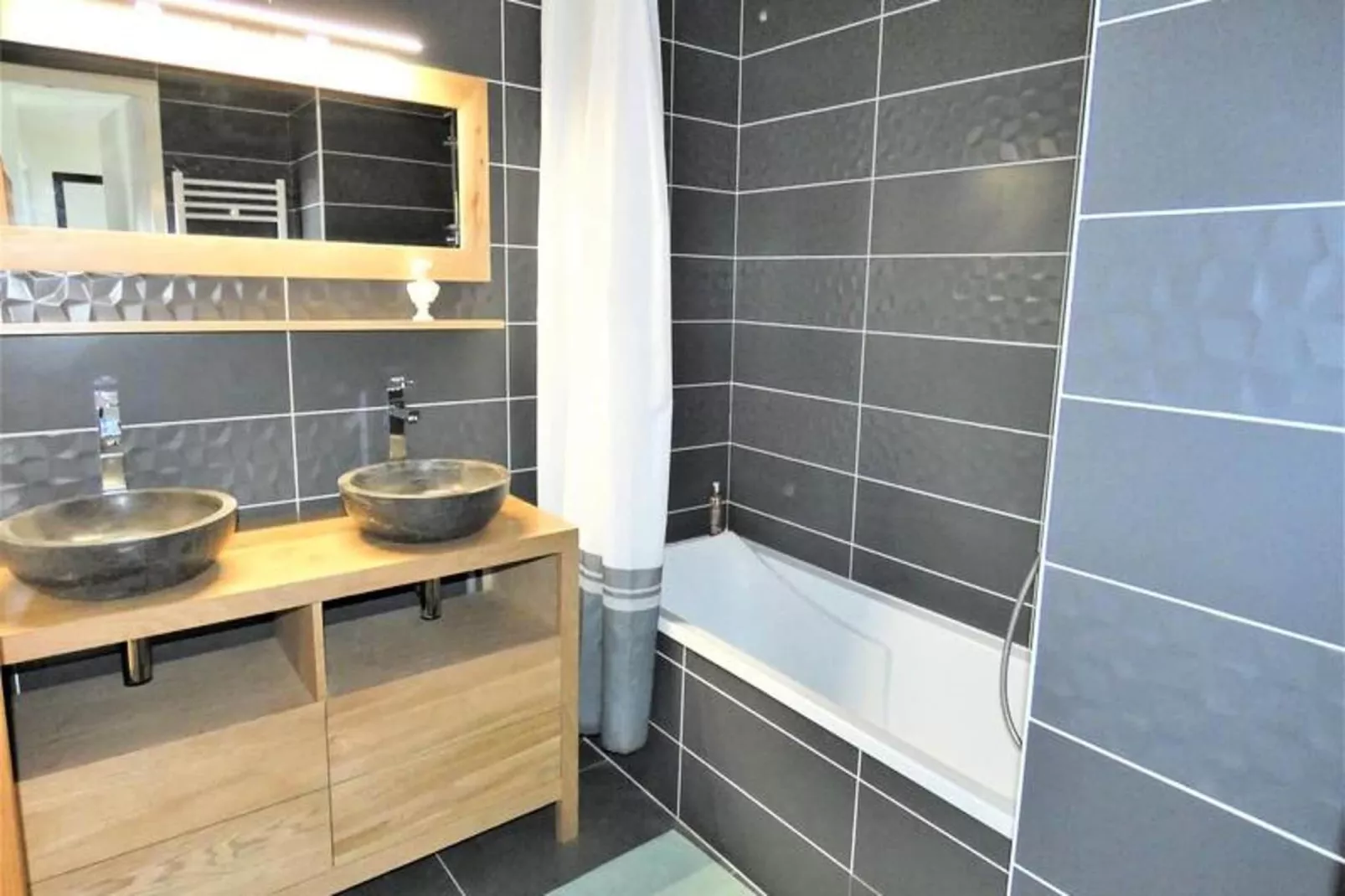 Résidence Le Zephir-Badkamer