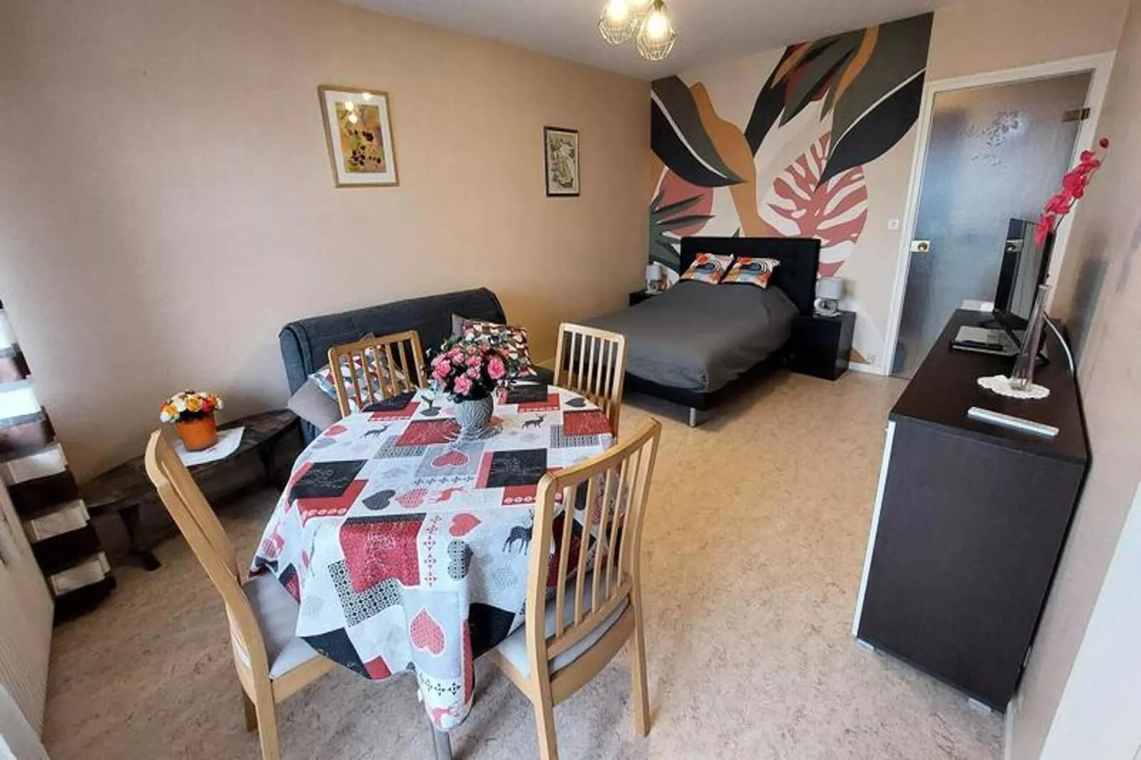 Résidence Le Cheverny-Eetkamer