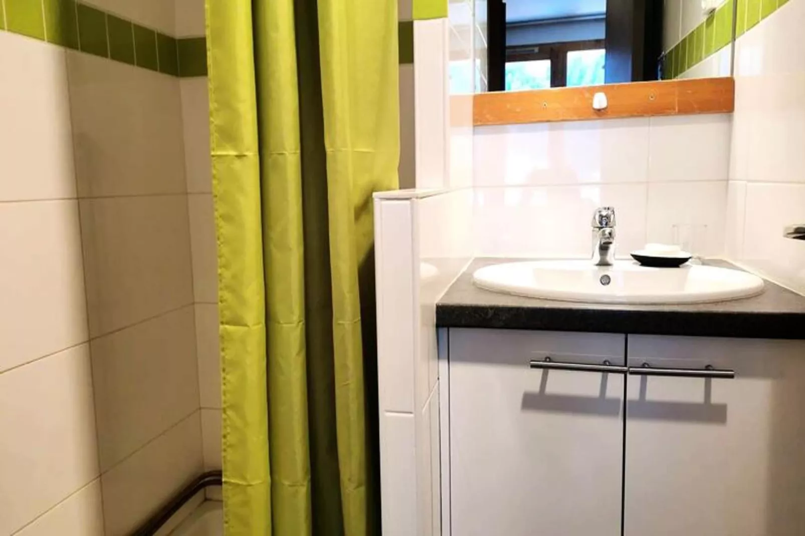 Résidence Clairiere-Badkamer