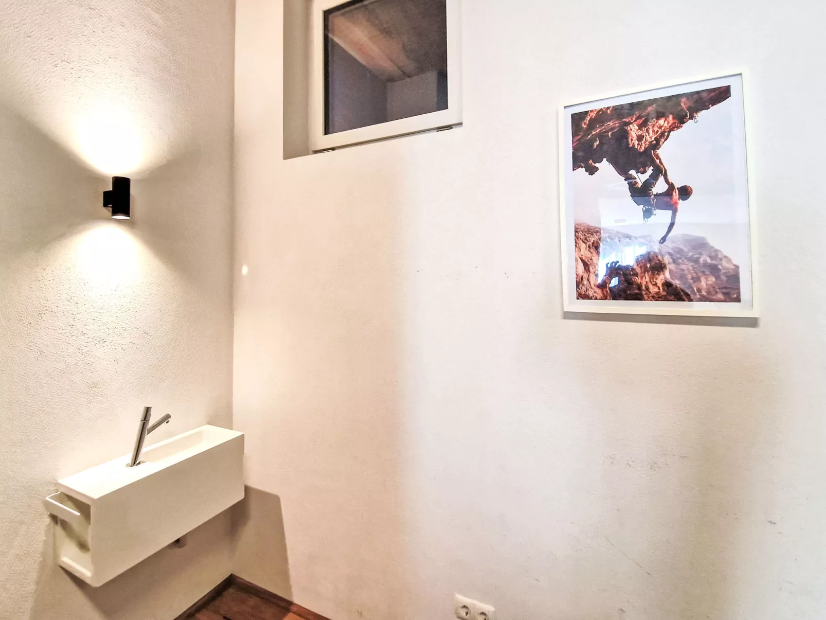 The Rock Design-Binnen