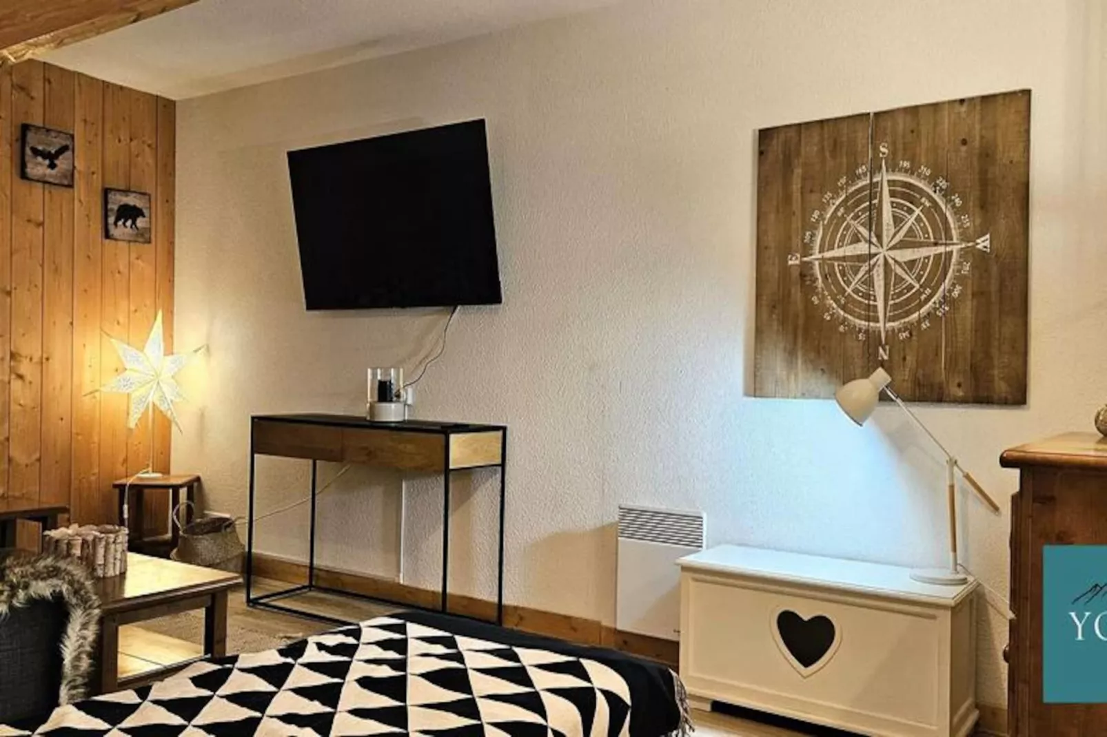 Chalet Kyrlis-Image-tags.