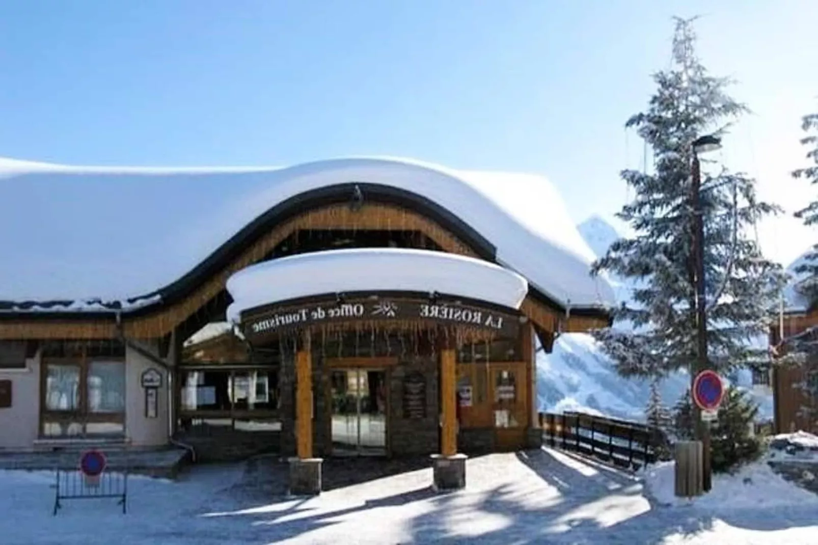 Résidence Louie Blanche-Woonkamer