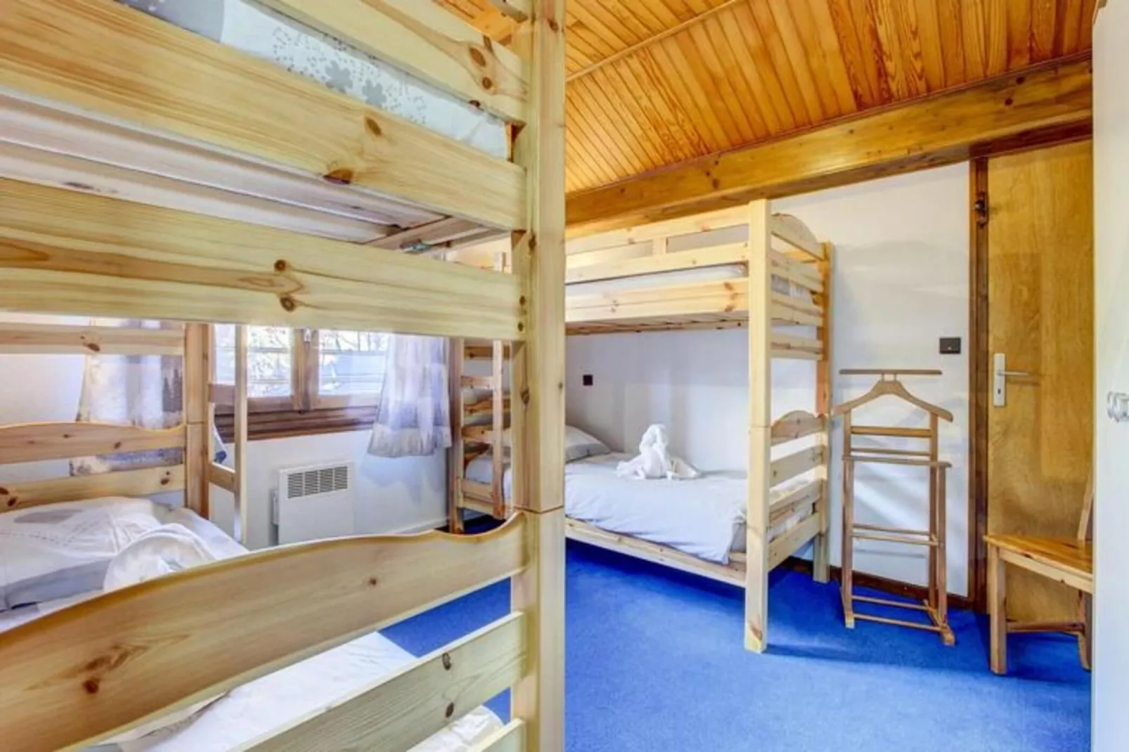 Résidence L'outo-Buitenkant zomer