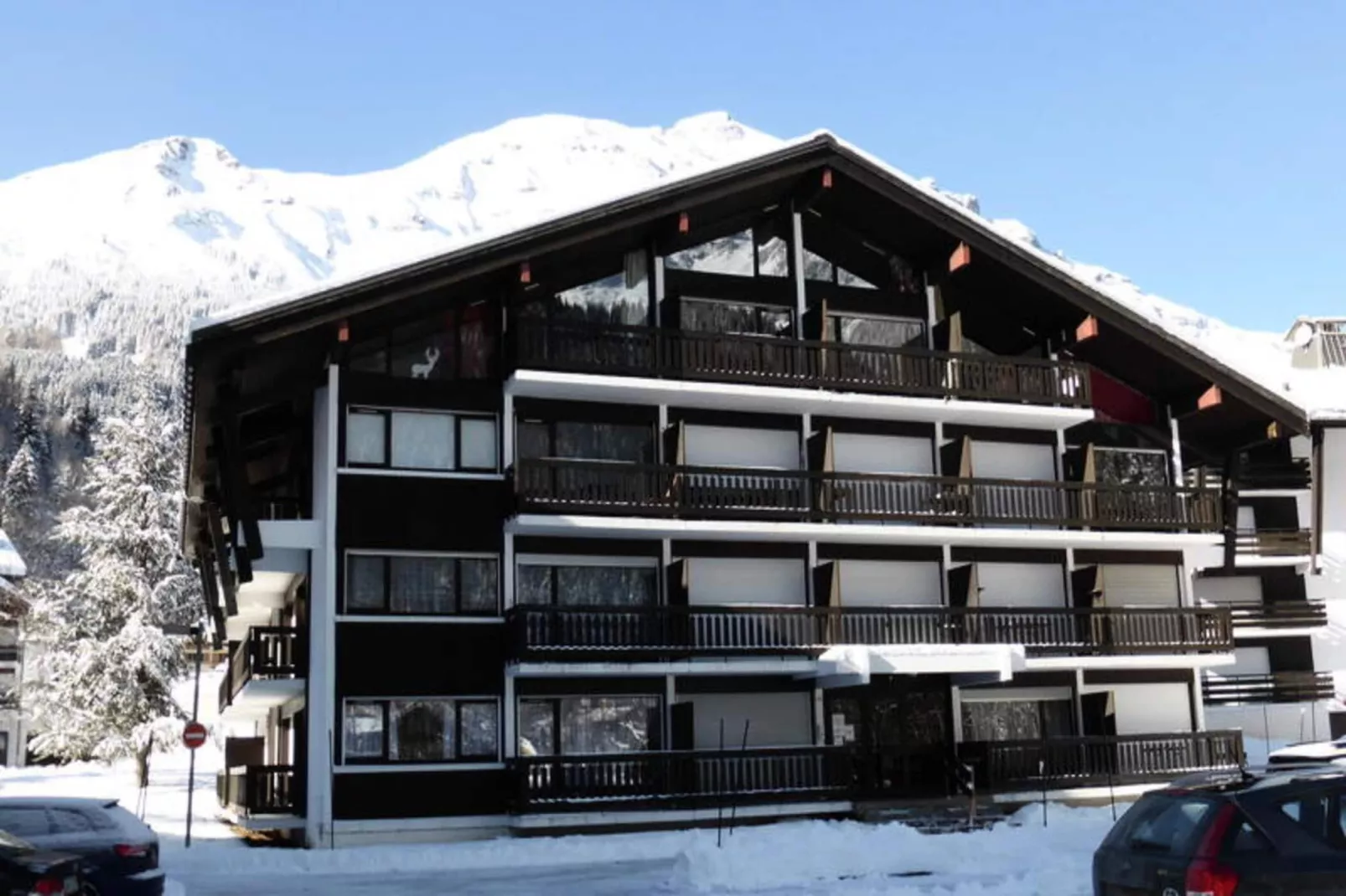 Résidence Mont'seu-Buitenkant zomer