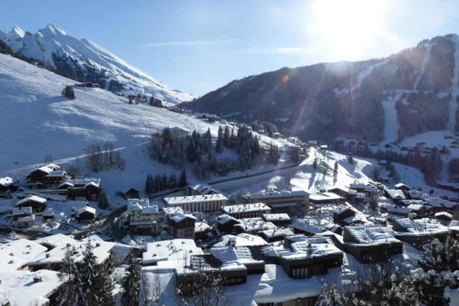 Résidence Aiguille Verte-Buitenkant zomer