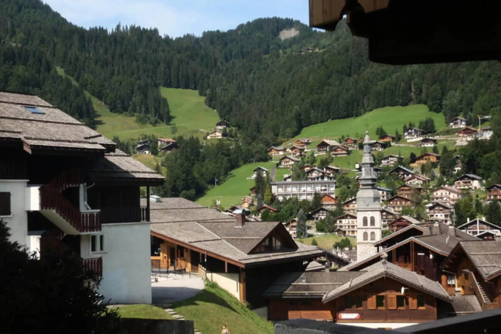 Résidence Parnasse 2-Uitzicht zomer