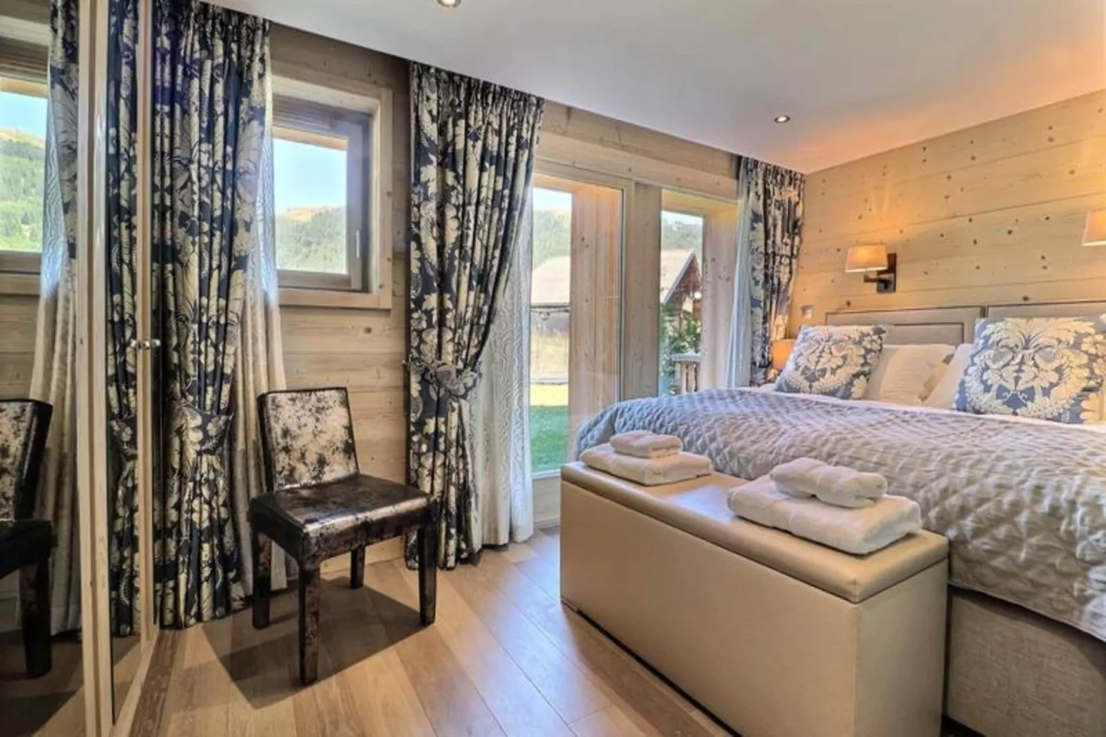 Résidence Explorer Meleze-Buitenkant zomer