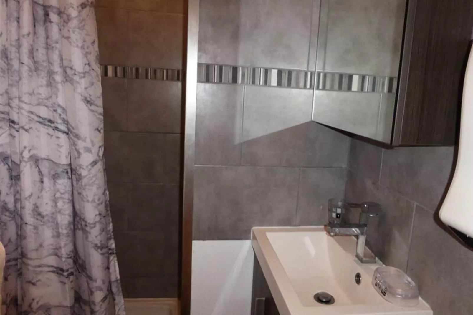 Résidence Aiguille Du Midi Bat A-Badkamer