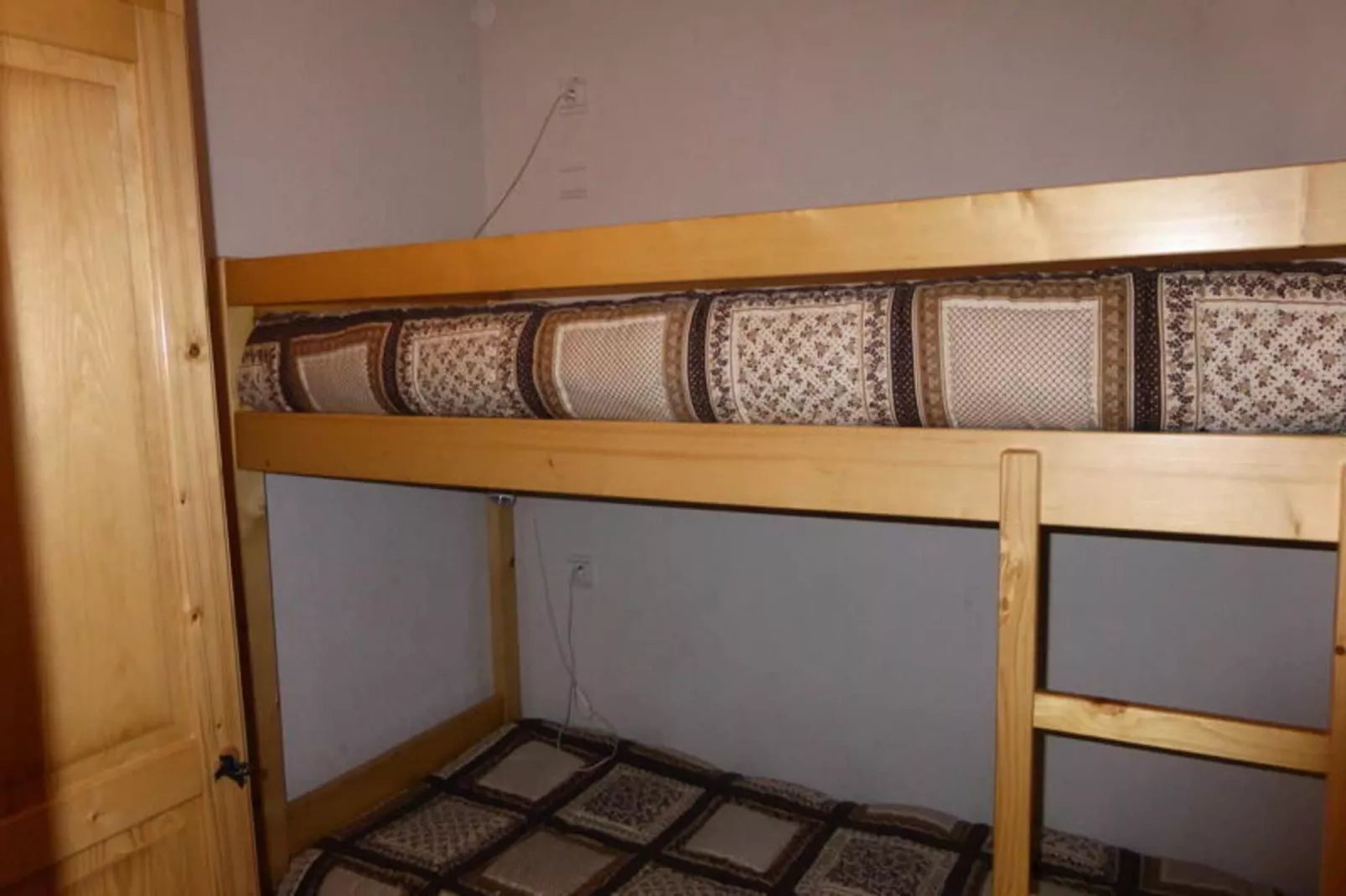 Résidence Les Aiguilles Rouges Bat B-Buitenkant zomer