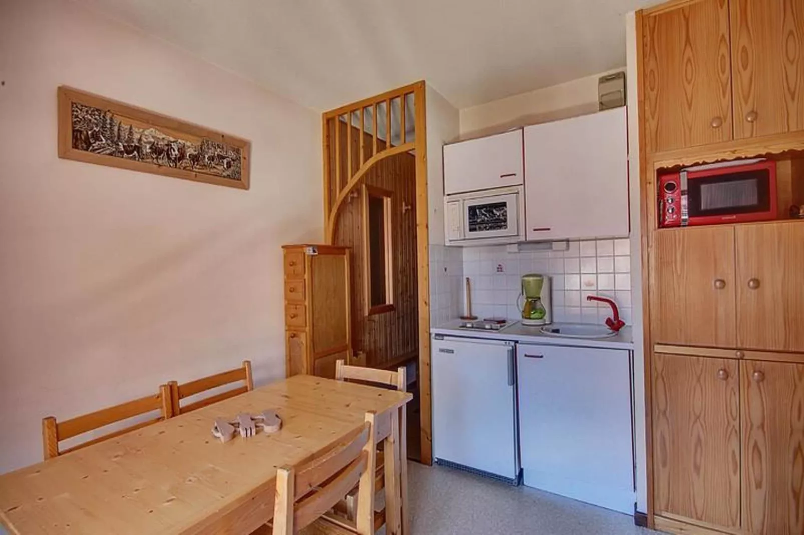 Appartements à Montriond-Eetkamer