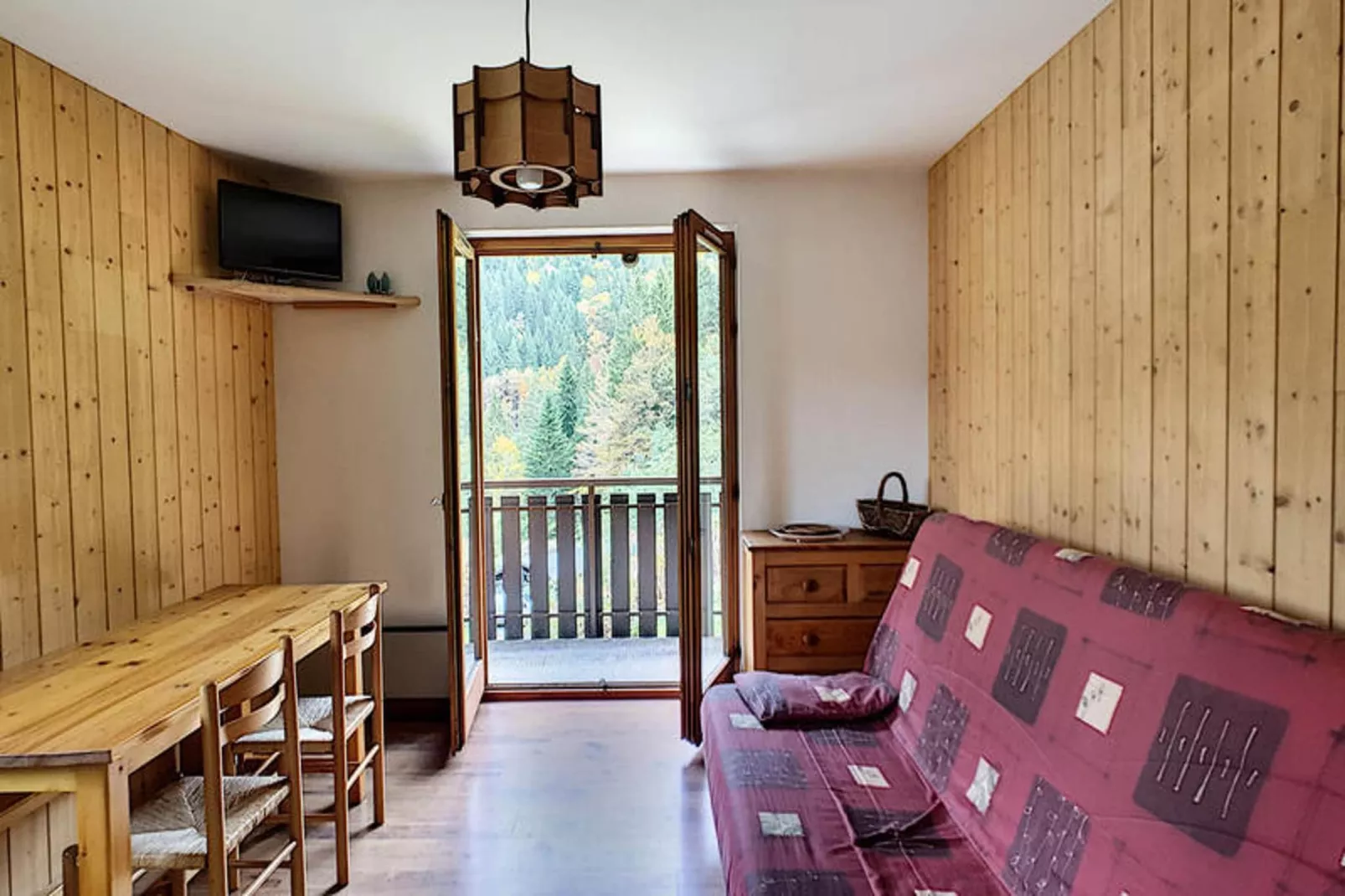 Studio à Saint Jean d'Aulps-Woonkamer