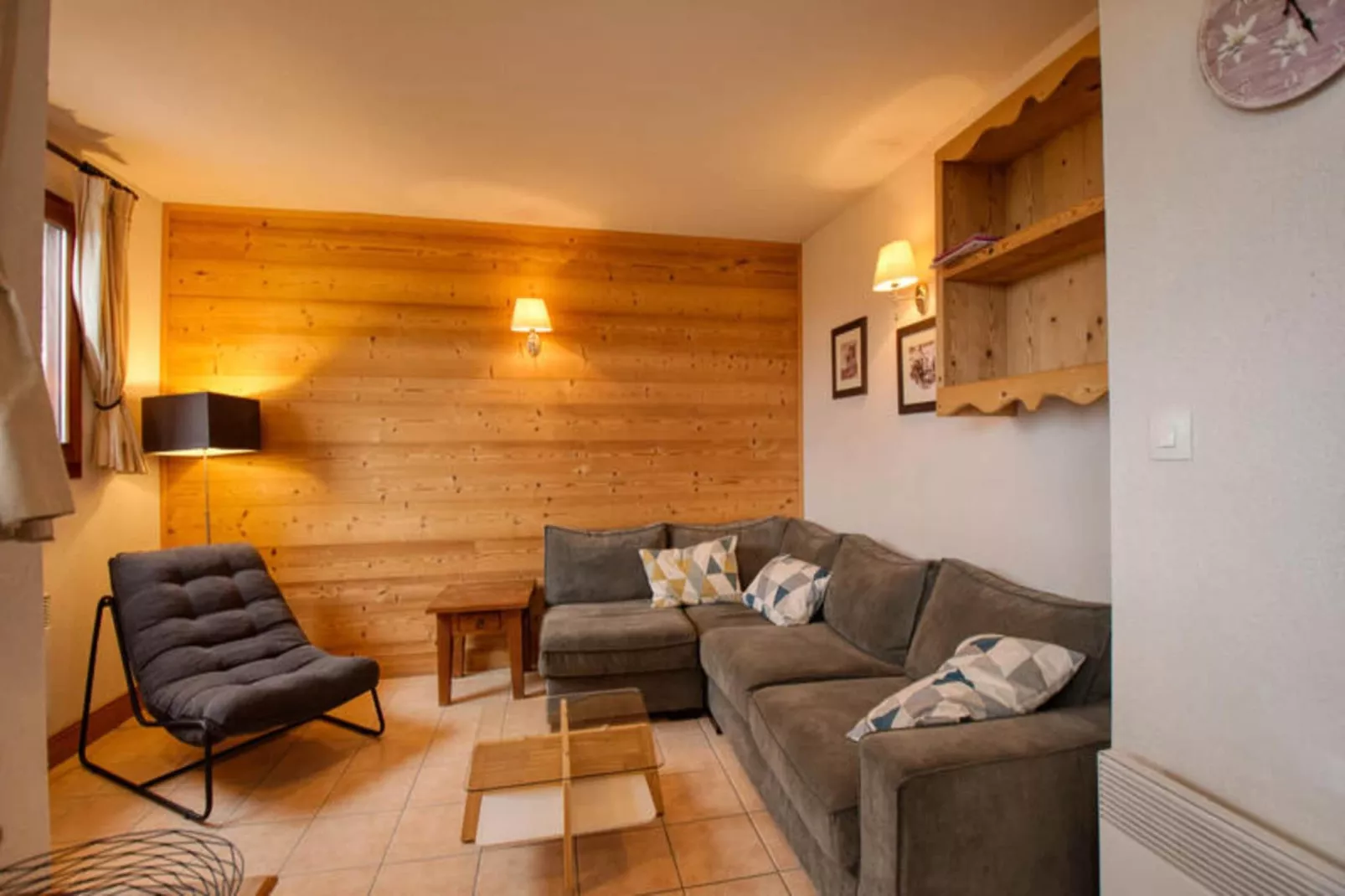 Résidence Jardin Alpin Bat B-Buitenkant zomer