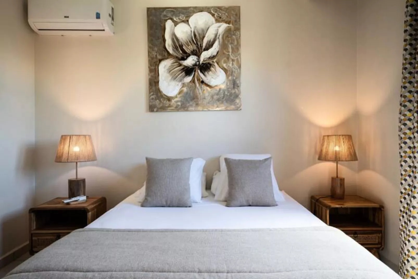 Villa La Plumeria-Image-tags.