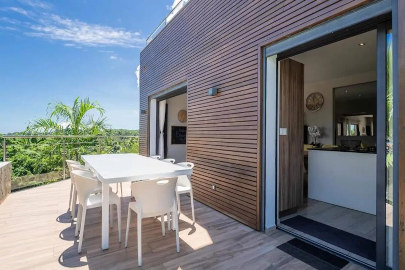 Villa Te Amo-Image-tags.