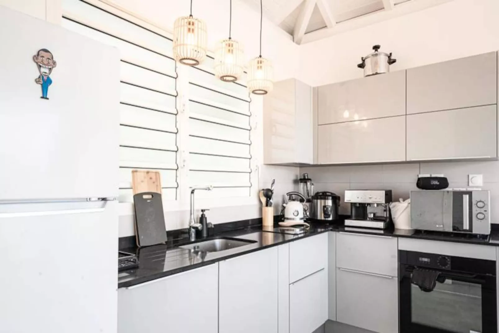 Villa Rackam-Image-tags.