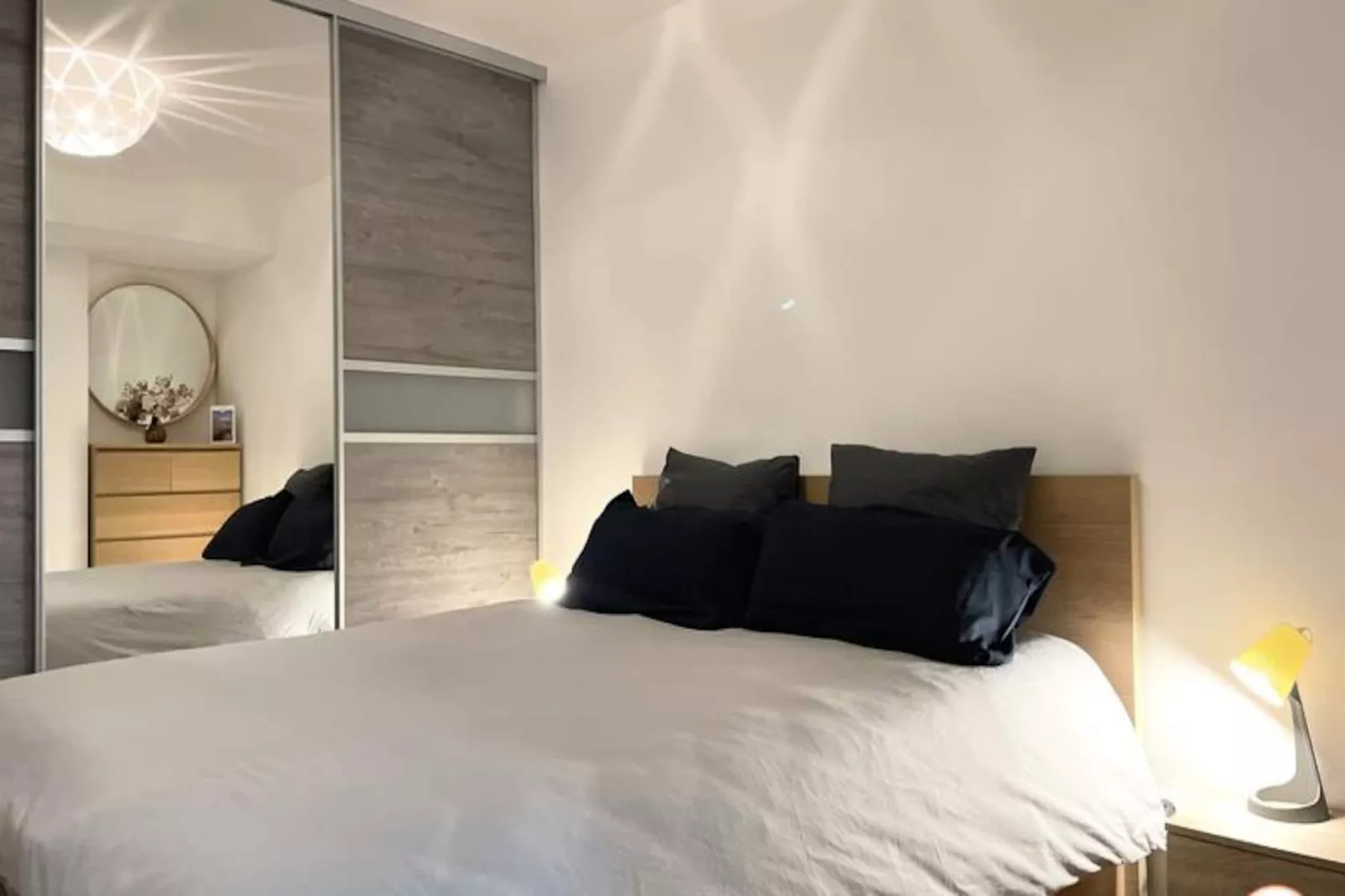 ⚓ Le Port Enchant&eacute; - Parking - Terrasse-Image-tags.